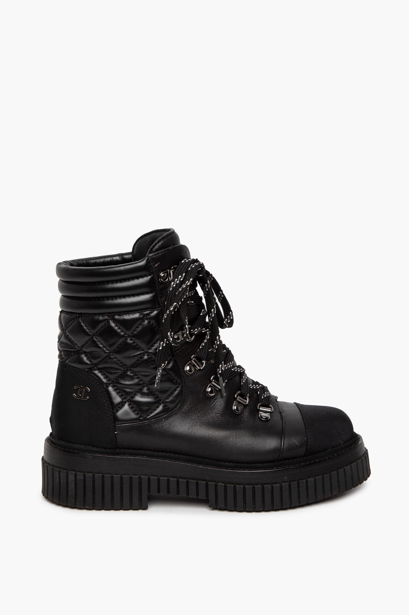 Chanel Black Quilted Calfskin Grosgrain Cap Toe Combat Boots Size 37