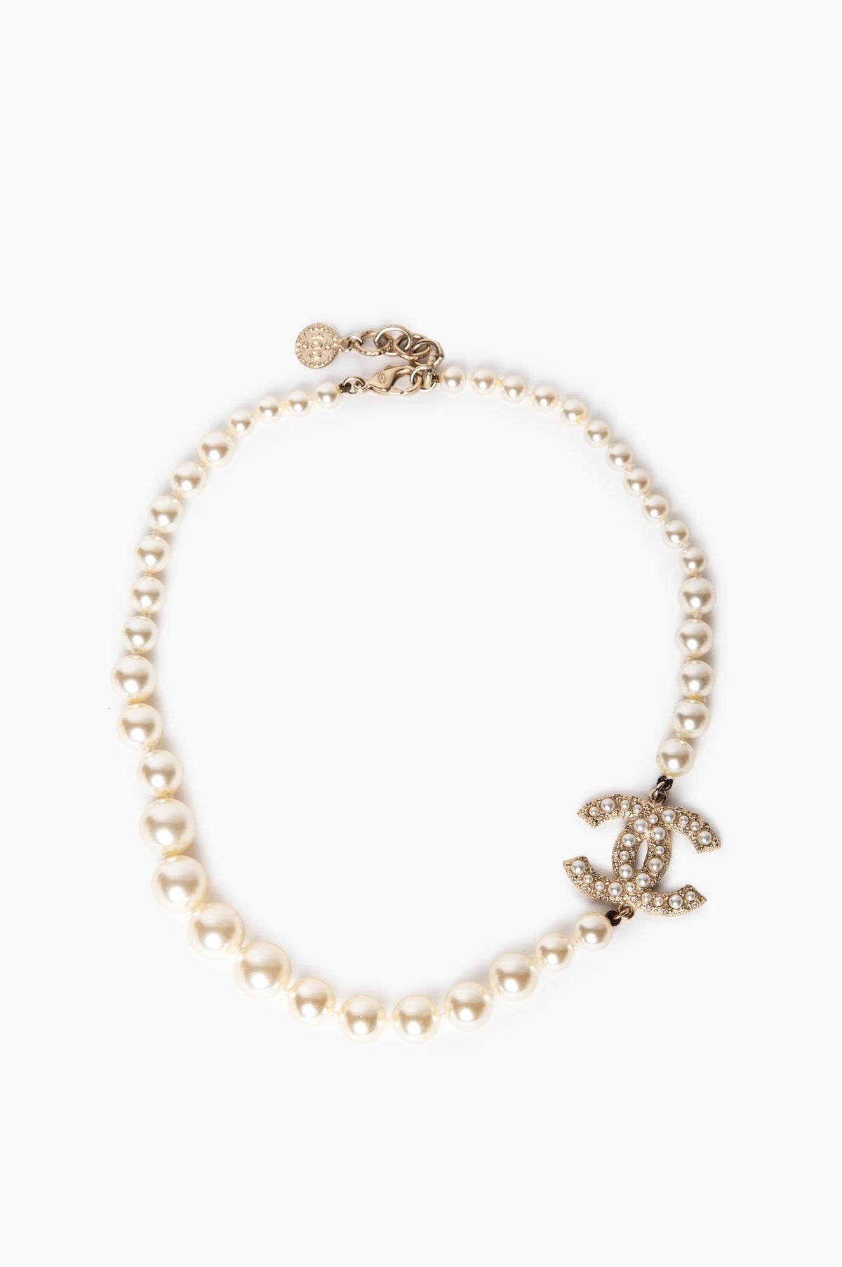 Chanel Fall 2018 V 100th Anniversary Graduated Faux Pearl Necklace