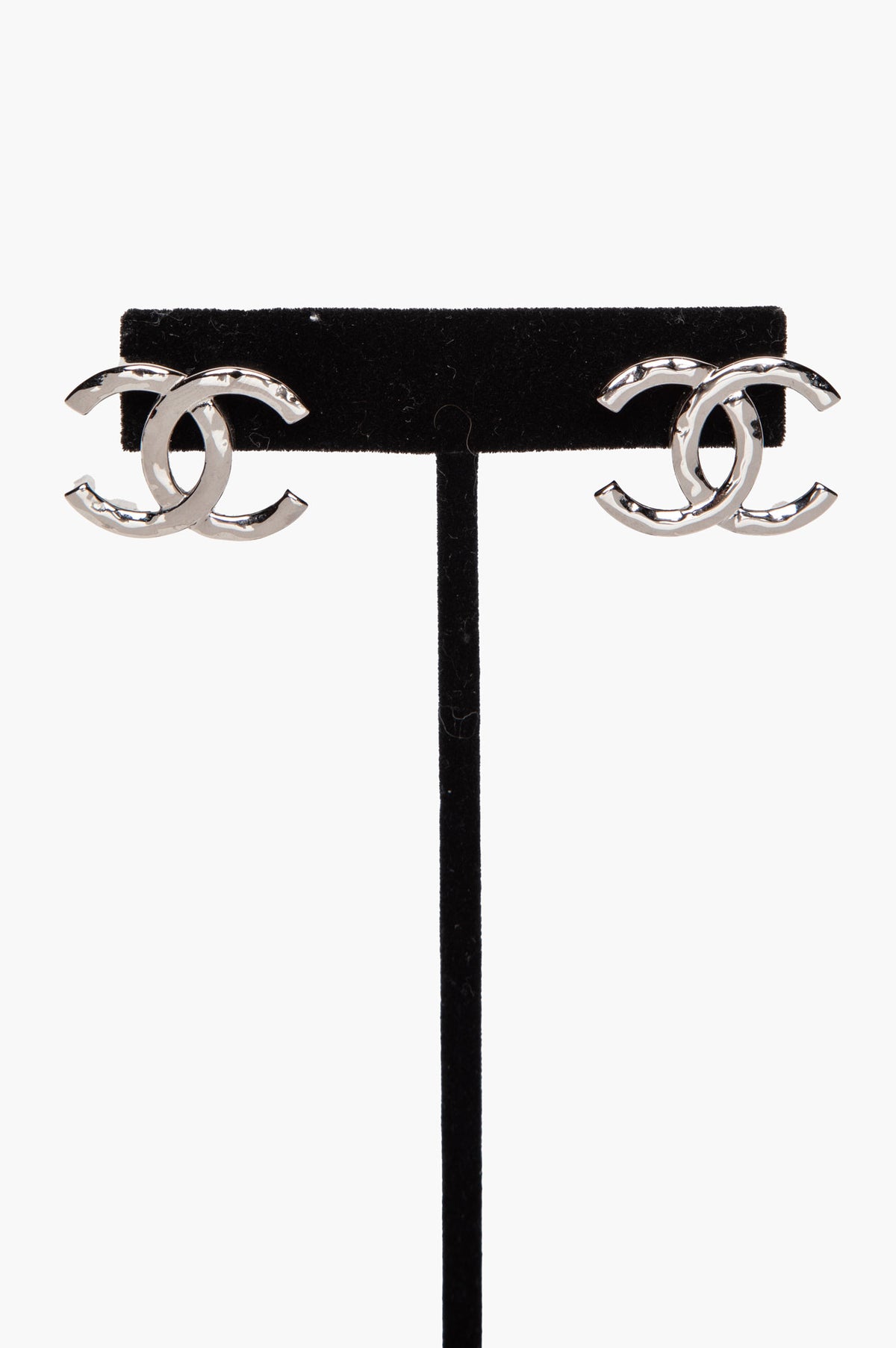 Chanel Spring 26B Silver Tone Hammered CC Earrings