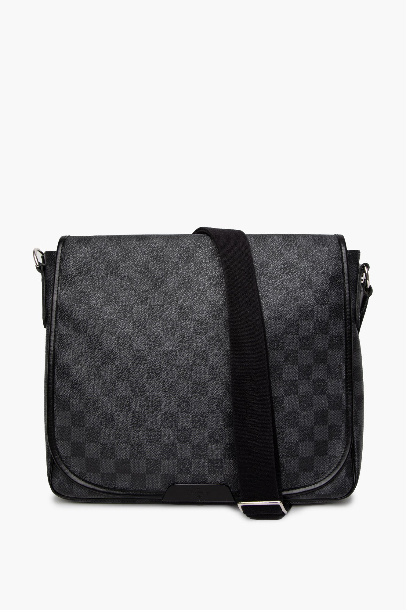 Louis Vuitton Damier Graphite Daniel MM Messenger Bag