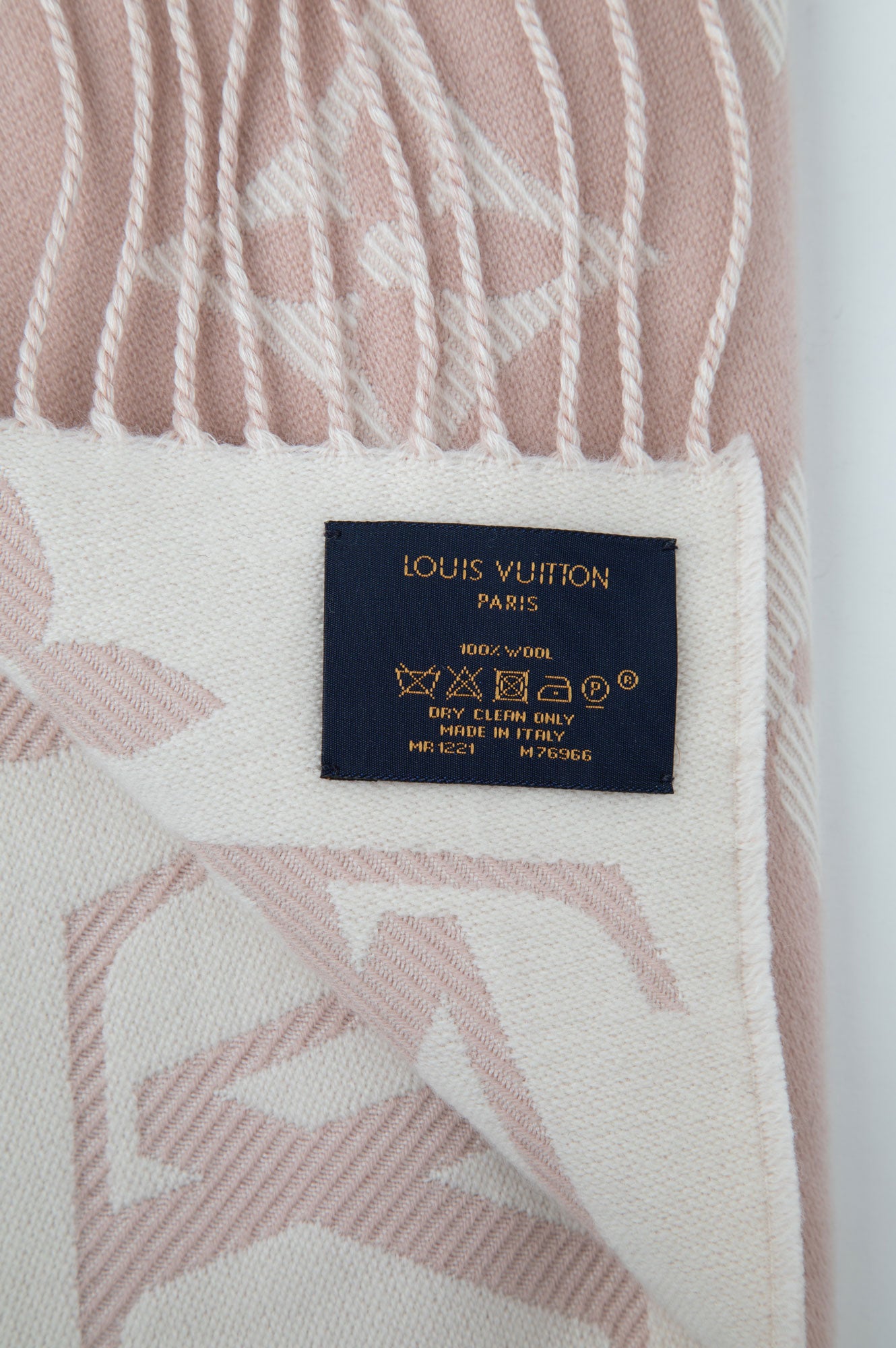 Louis Vuitton Pink/Cream Monogram Wool Simply LV Scarf