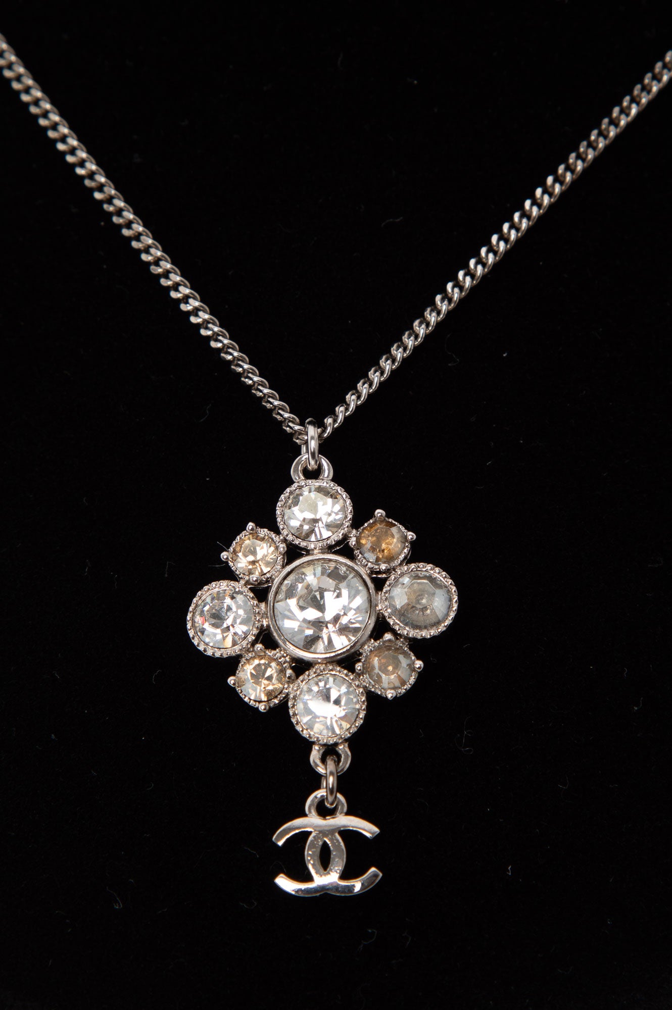 Chanel CC Logo With Diamond Rhinestone Pendant Ruthenium Necklace