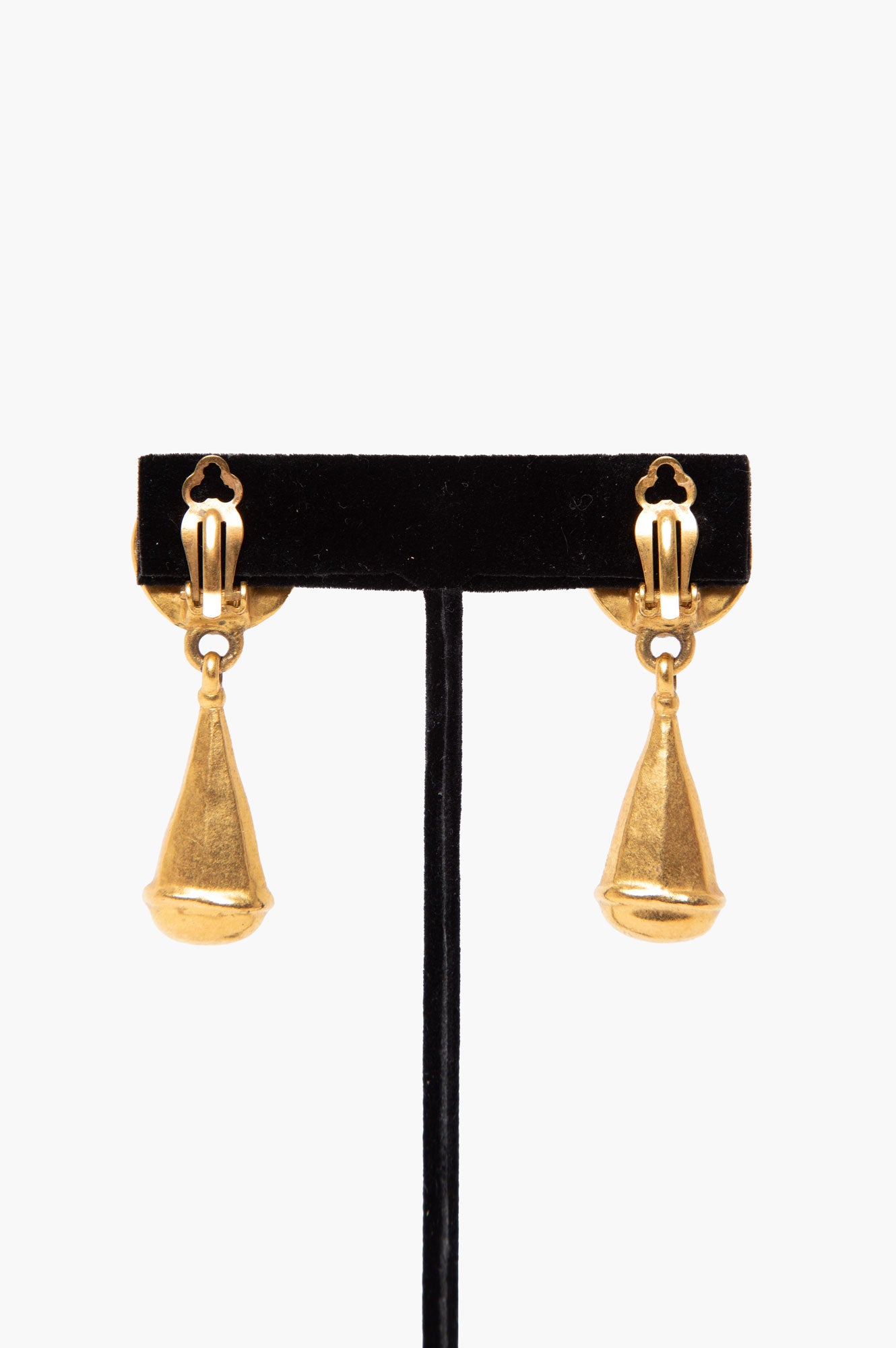 Chanel Vintage Gold Plated CC With Round Swing Clip-On Earrings