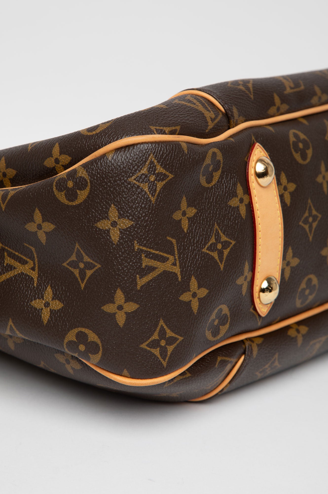 Louis Vuitton Galliera GM Monogram Bag