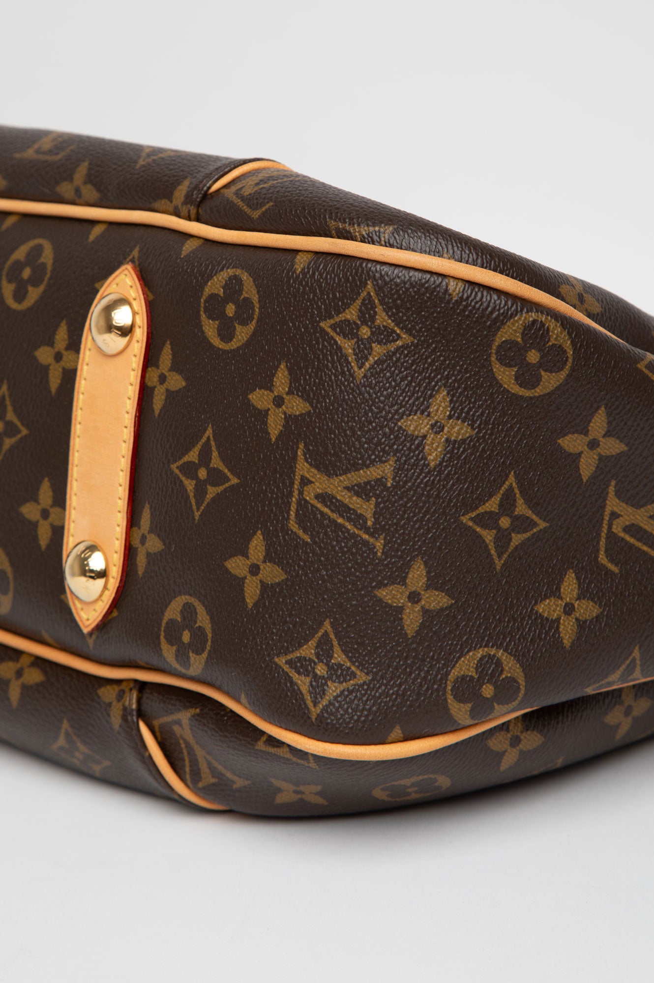 Louis Vuitton Galliera GM Monogram Bag