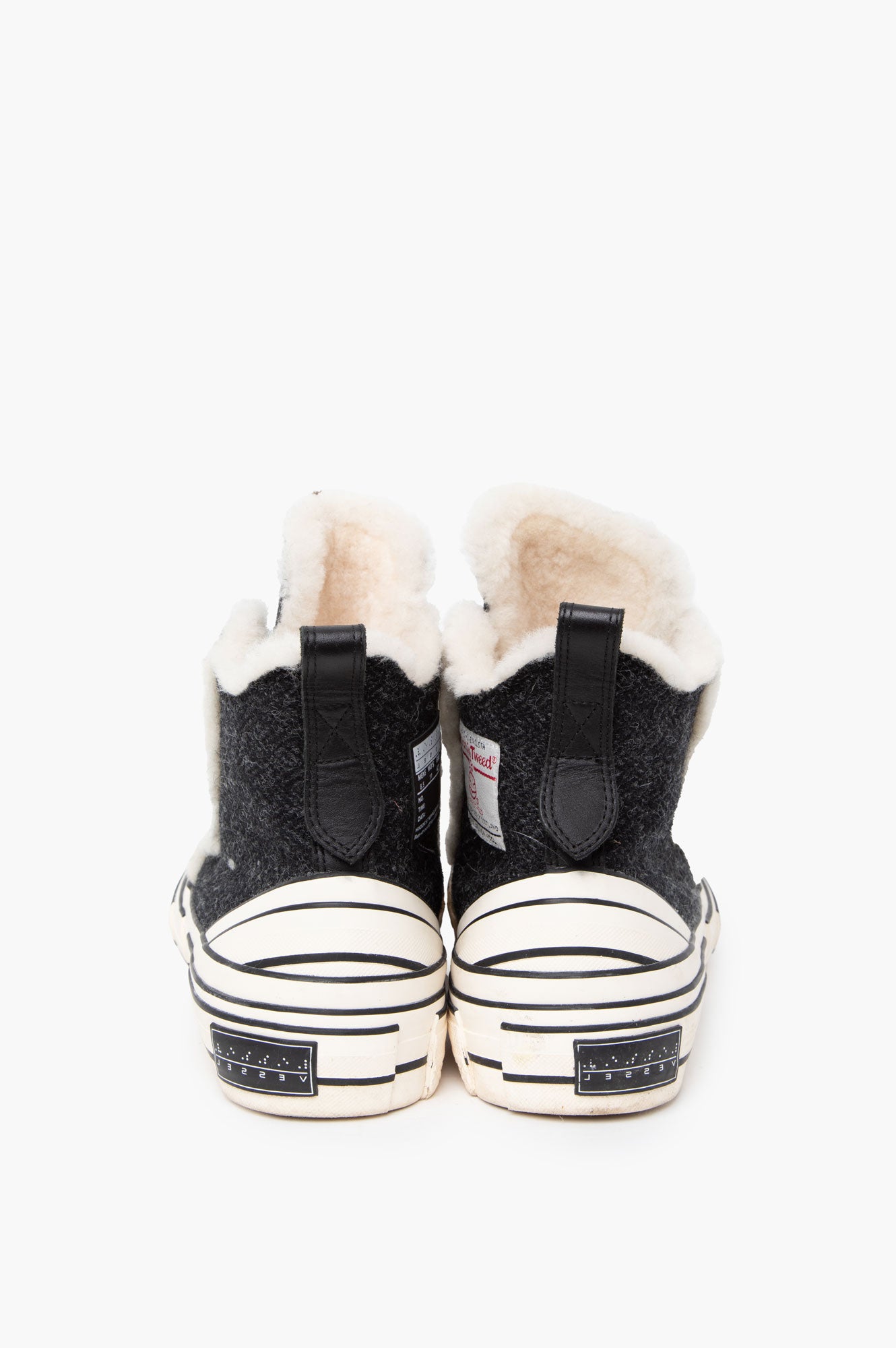 xVEssel Canvas Striped Sneaker Size 42 Mens