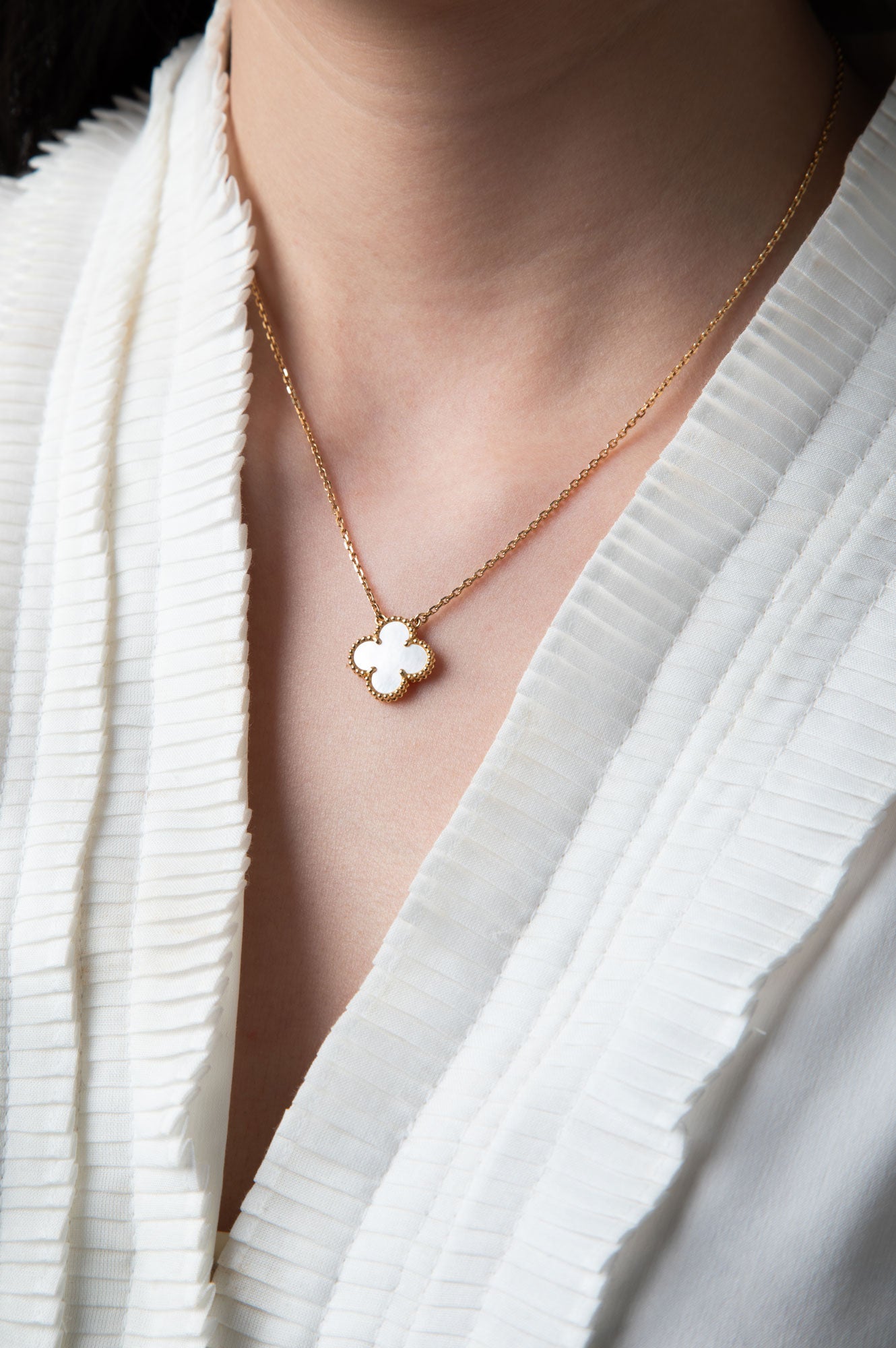 Van Cleef & Arpels Vintage Alhambra 18K Yellow Gold MOP Necklace