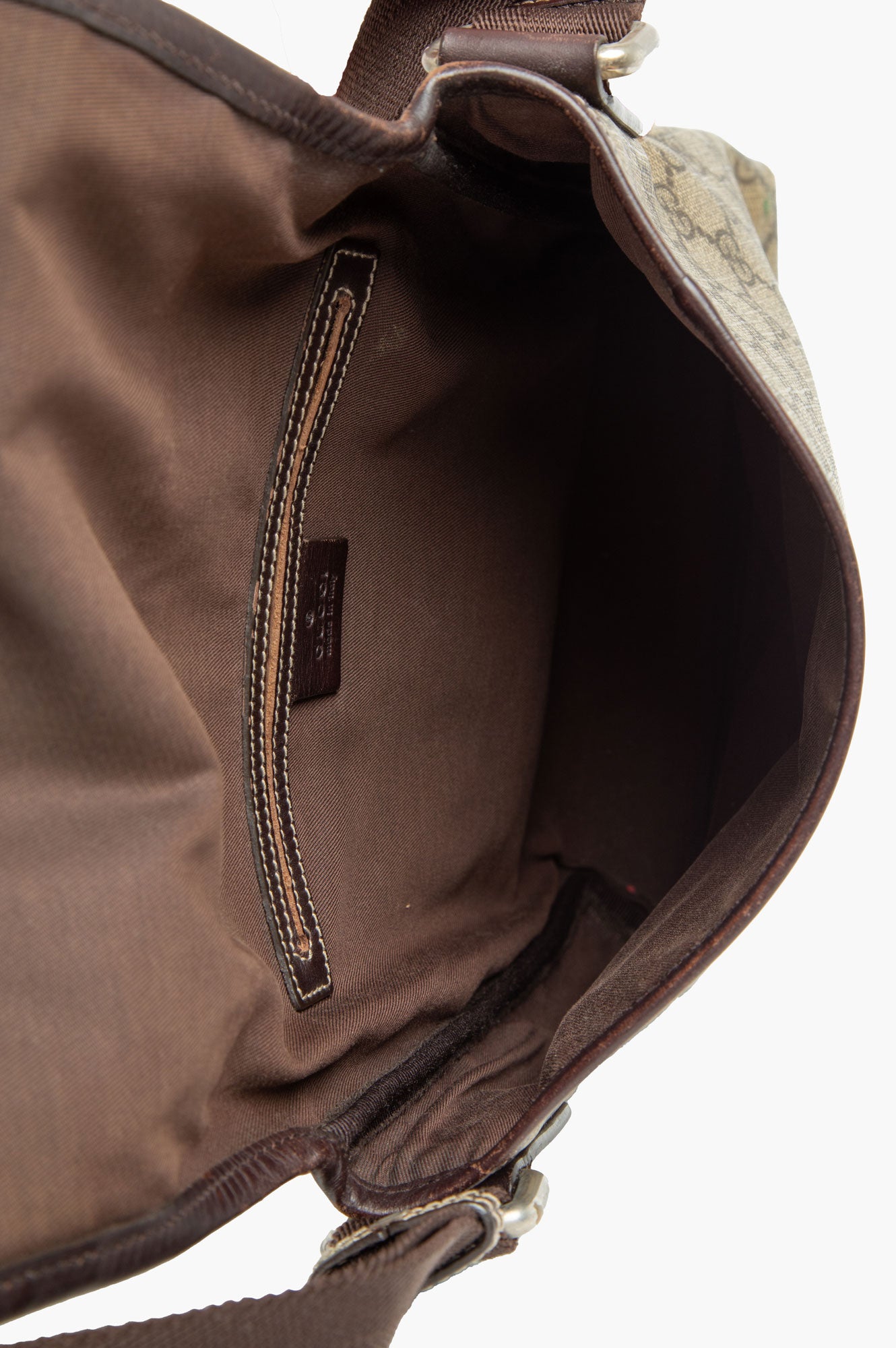 Gucci Brown GG Supreme Canvas Messenger Bag