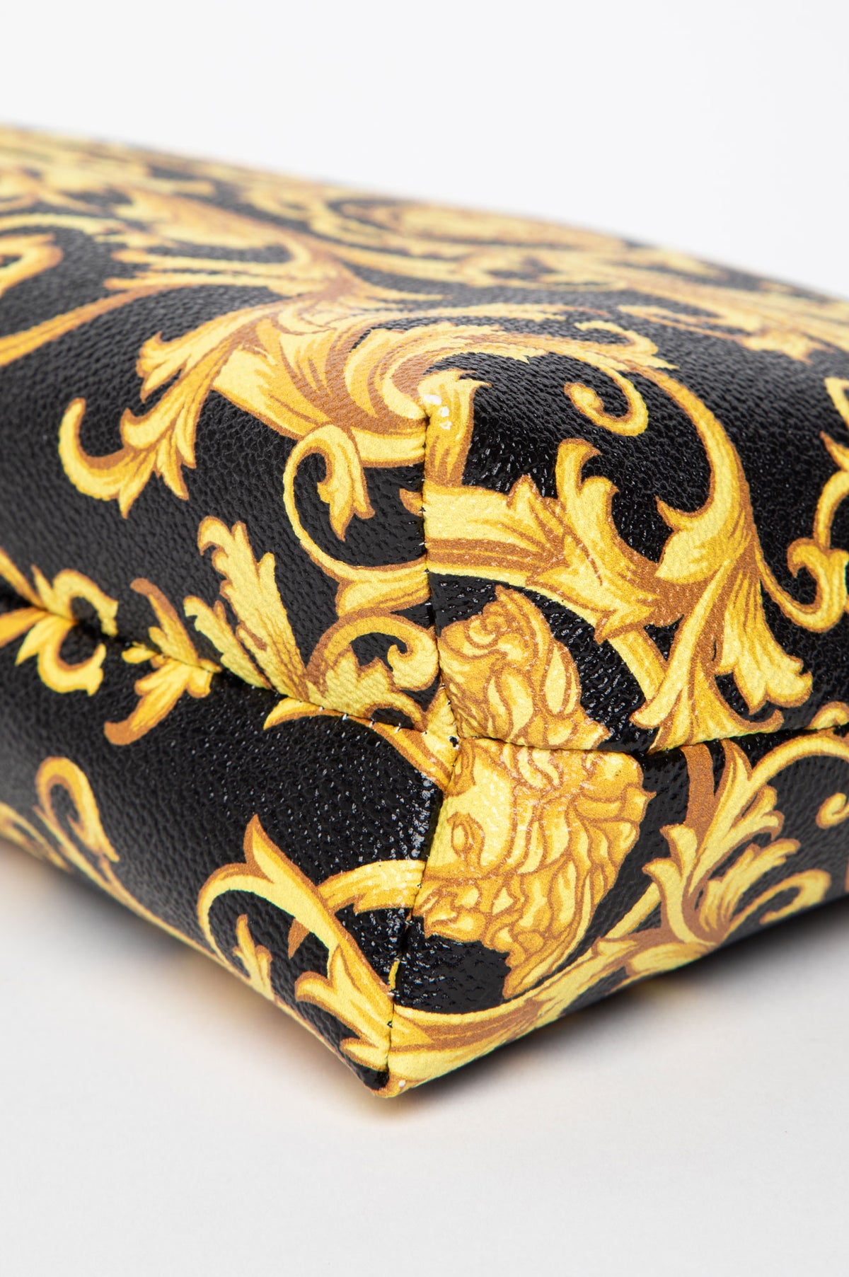 Versace Barocco Medusa Stampato Beauty Pouch