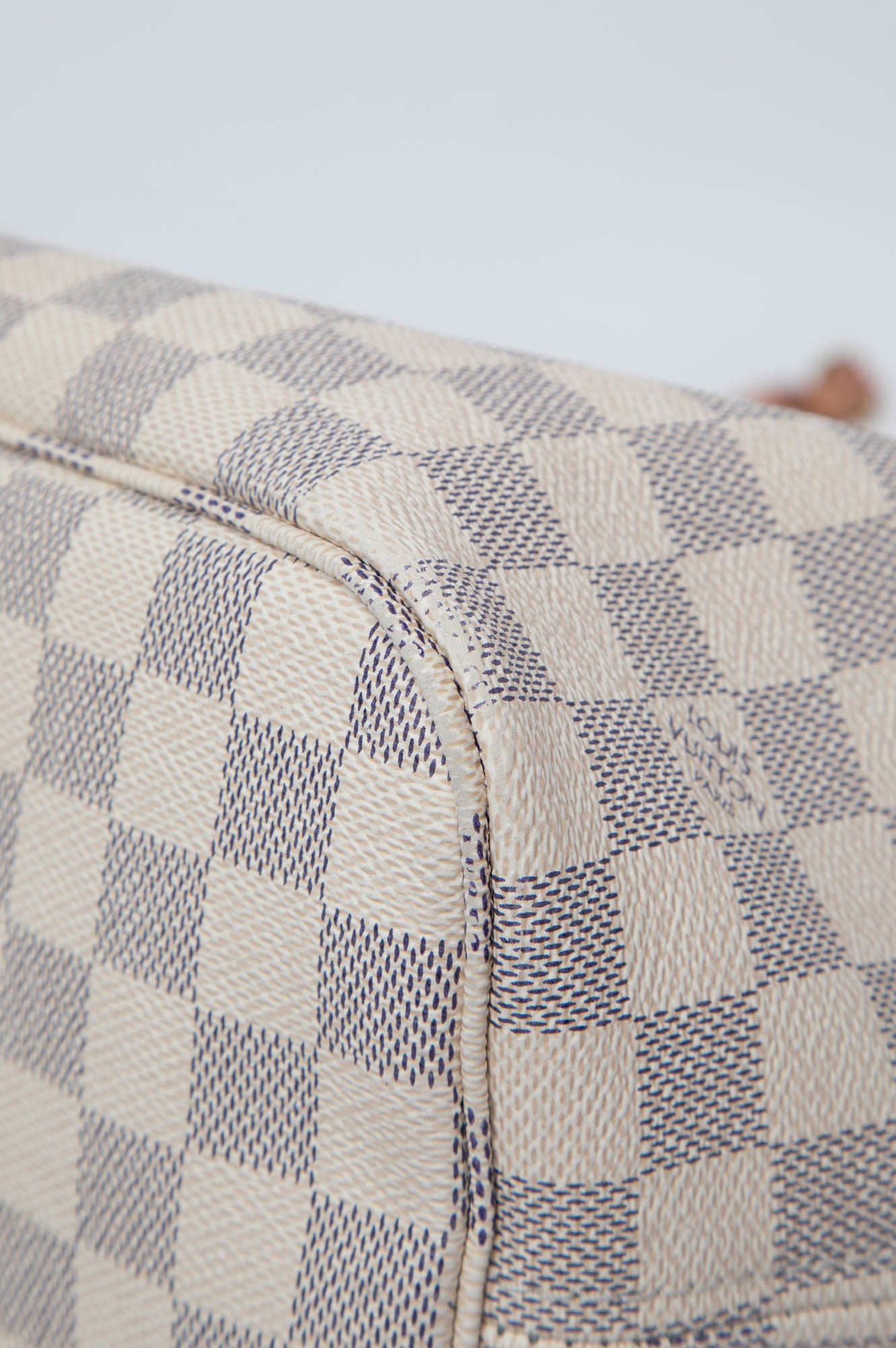 Louis Vuitton Damier Azur Neverfull Size MM