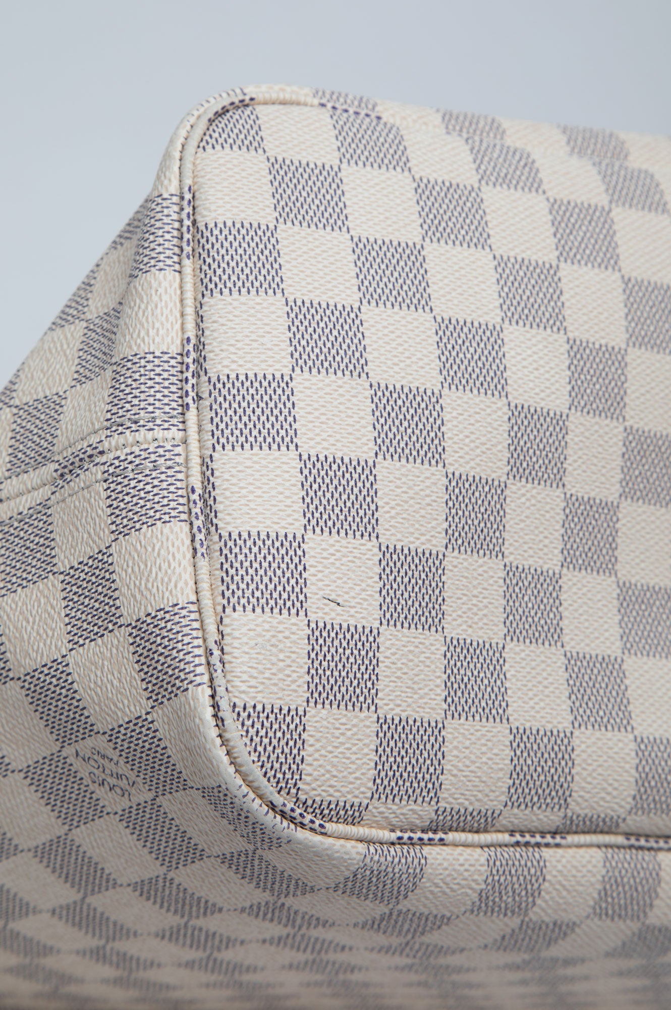 Louis Vuitton Damier Azur Neverfull Size MM