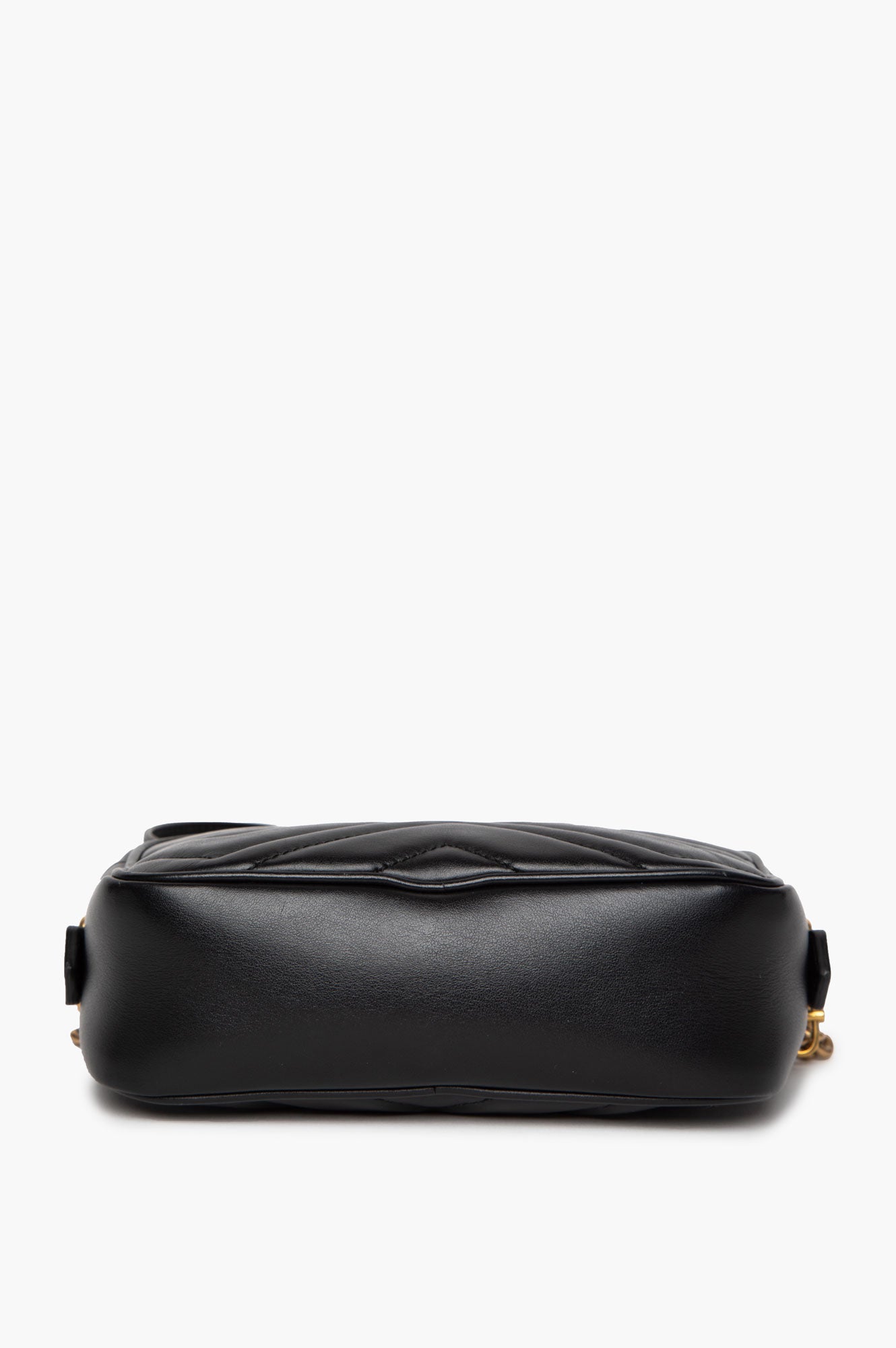 Gucci GG Marmont Matelasse Mini Camera Bag