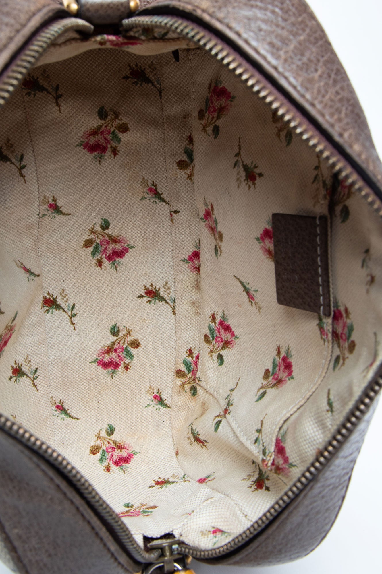 Gucci GG Supreme Neo Vintage Camera Bag