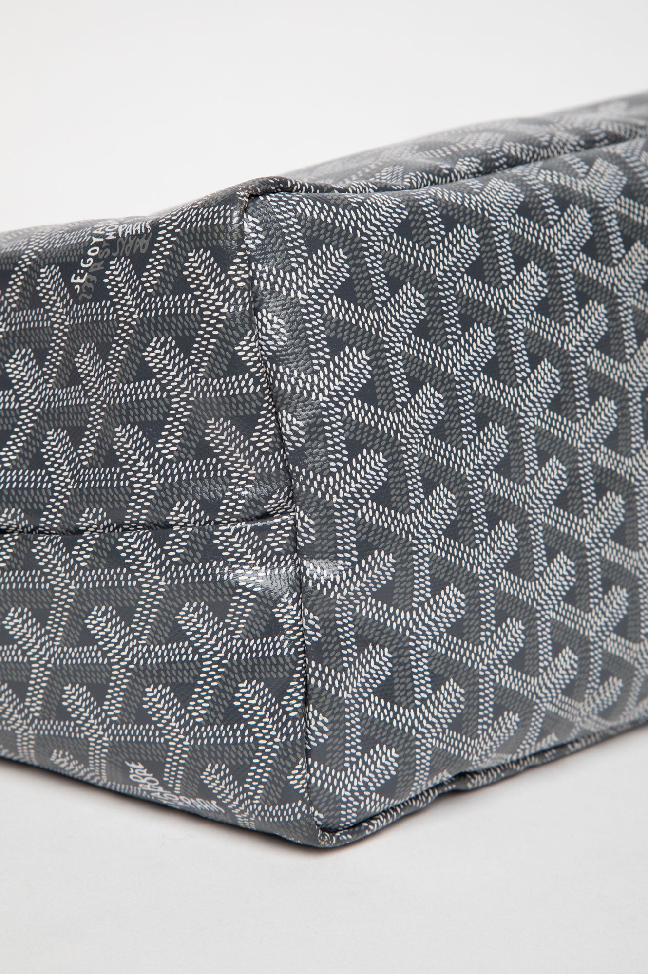 Goyard Grey Goyardine St. Louis MM With Pouch