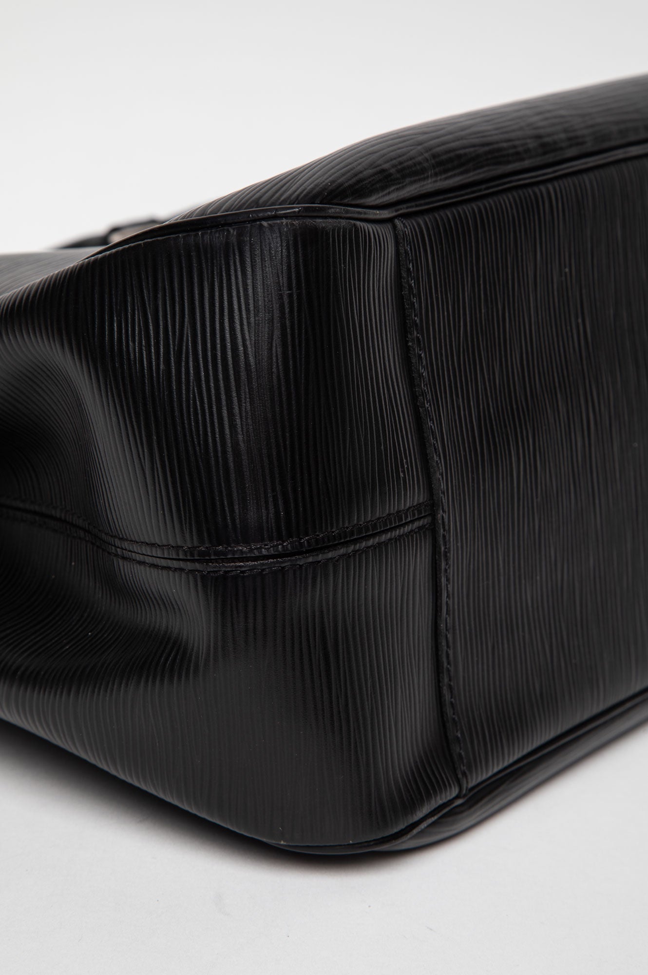 Louis Vuitton Black Epi Leather Passy PM Bag