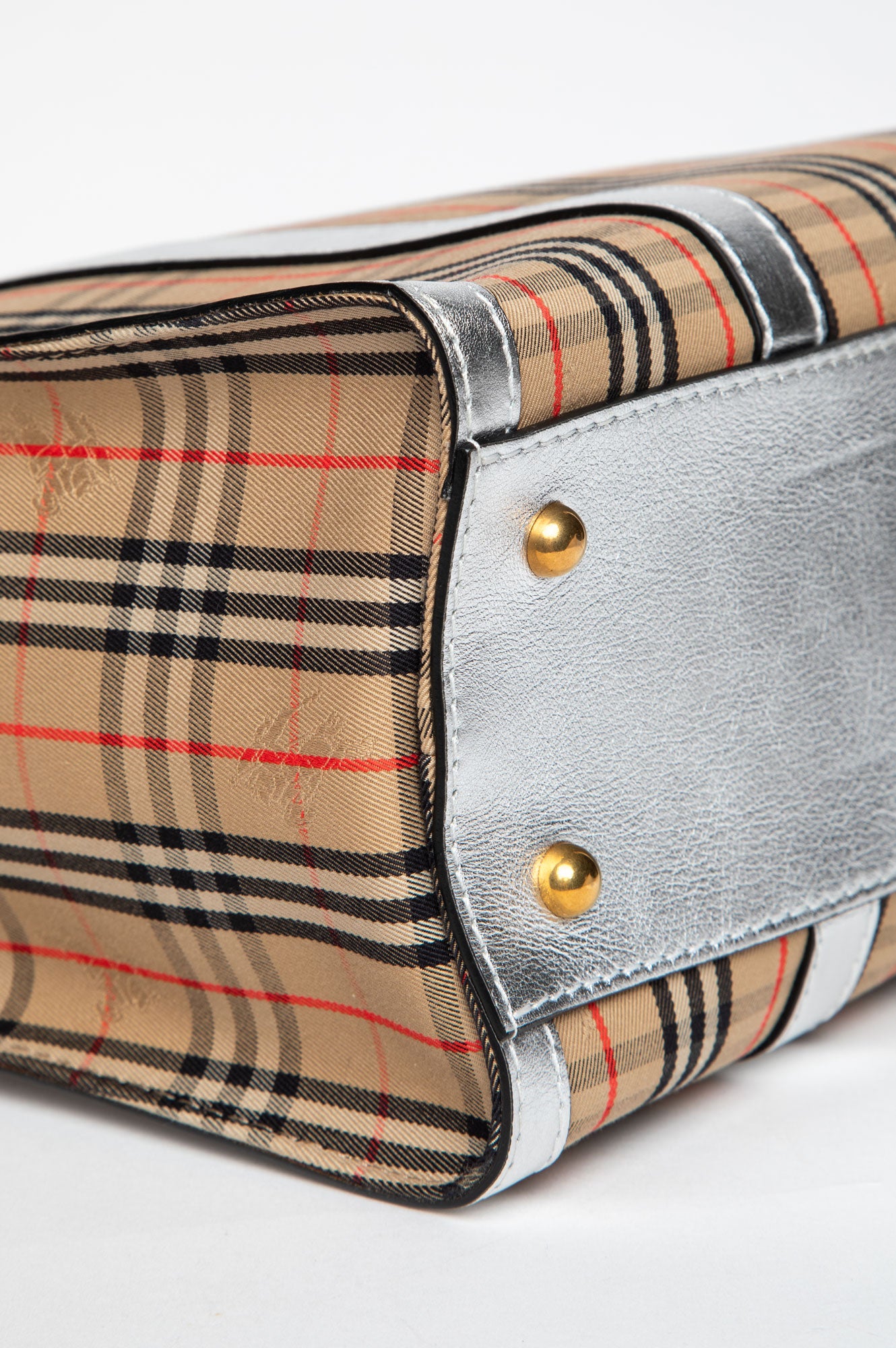 Burberry Silver Calfskin 1983 Knight Check Link Zip Tote