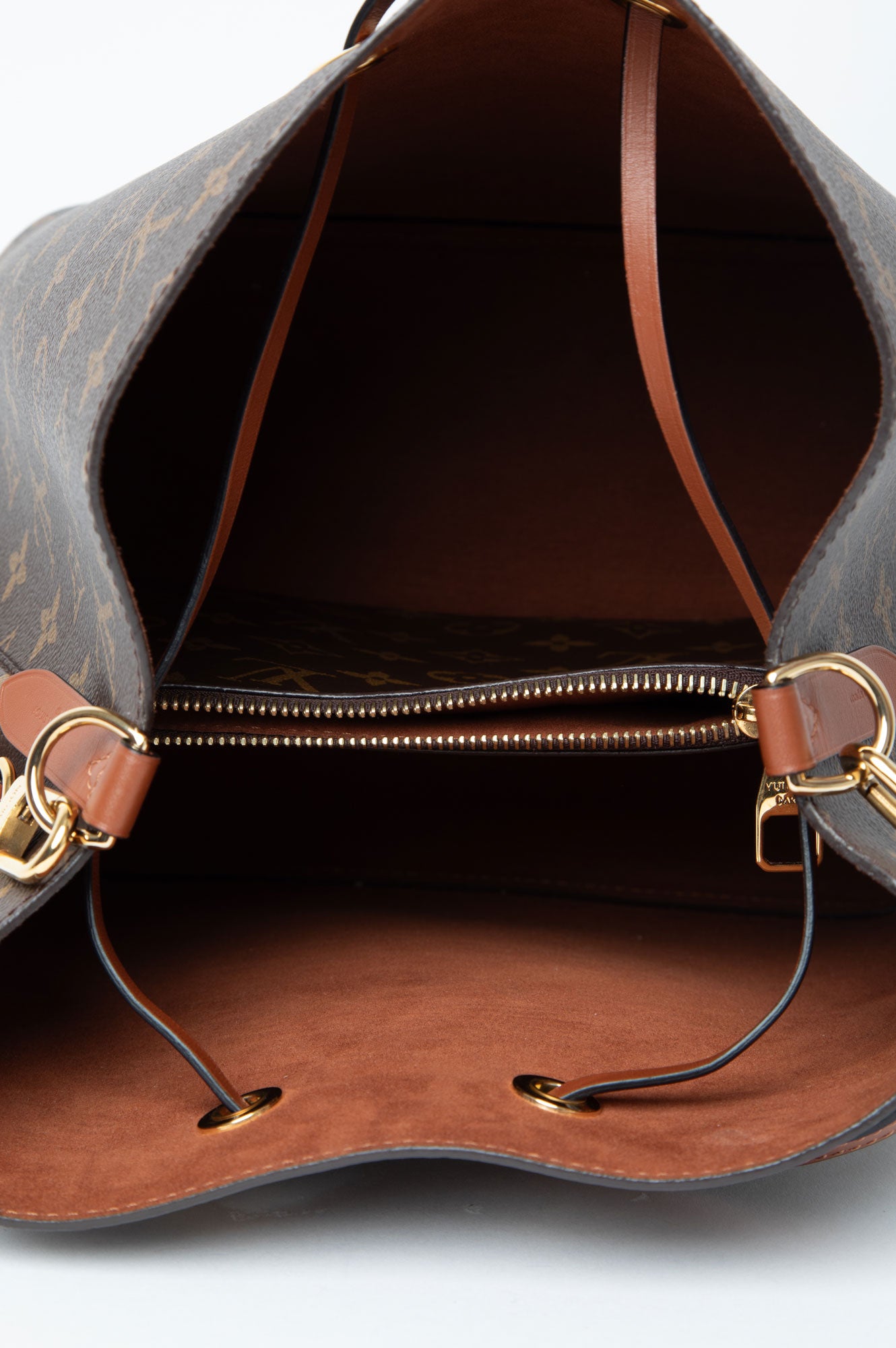 Louis Vuitton Brown Monogram Neo Noe MM