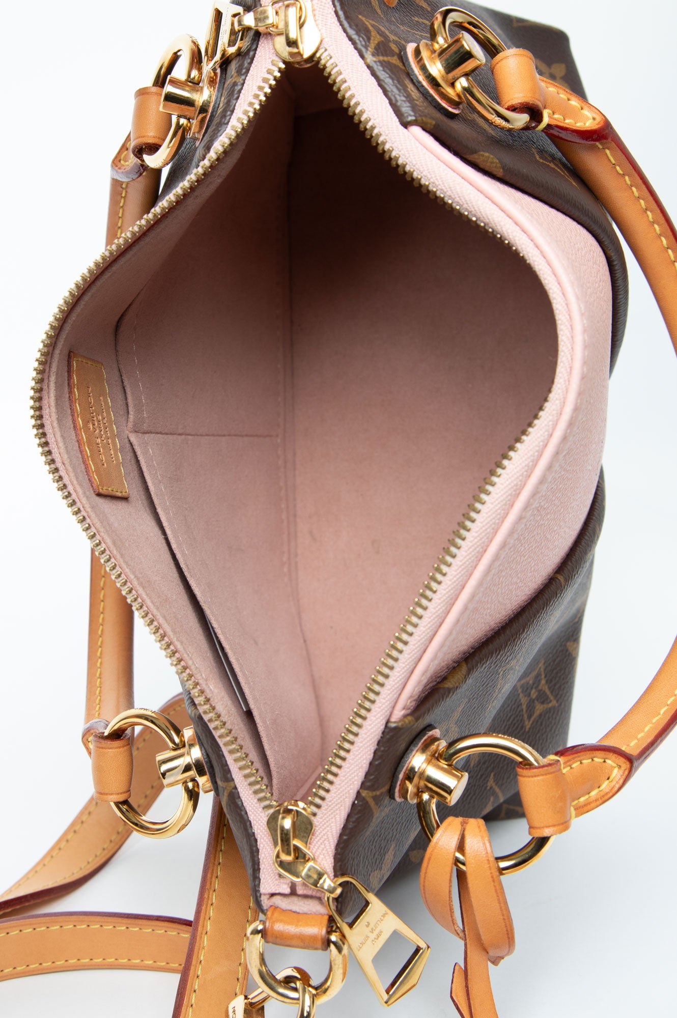Louis Vuitton Monogram V Tote BB Rose Poudre Bag