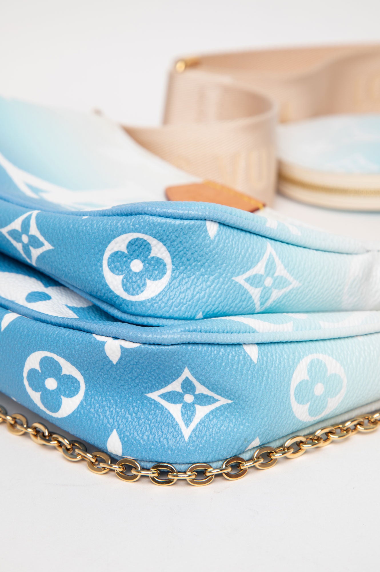 Louis Vuitton Blue Monogram Giant By The Pool Multi Pochette