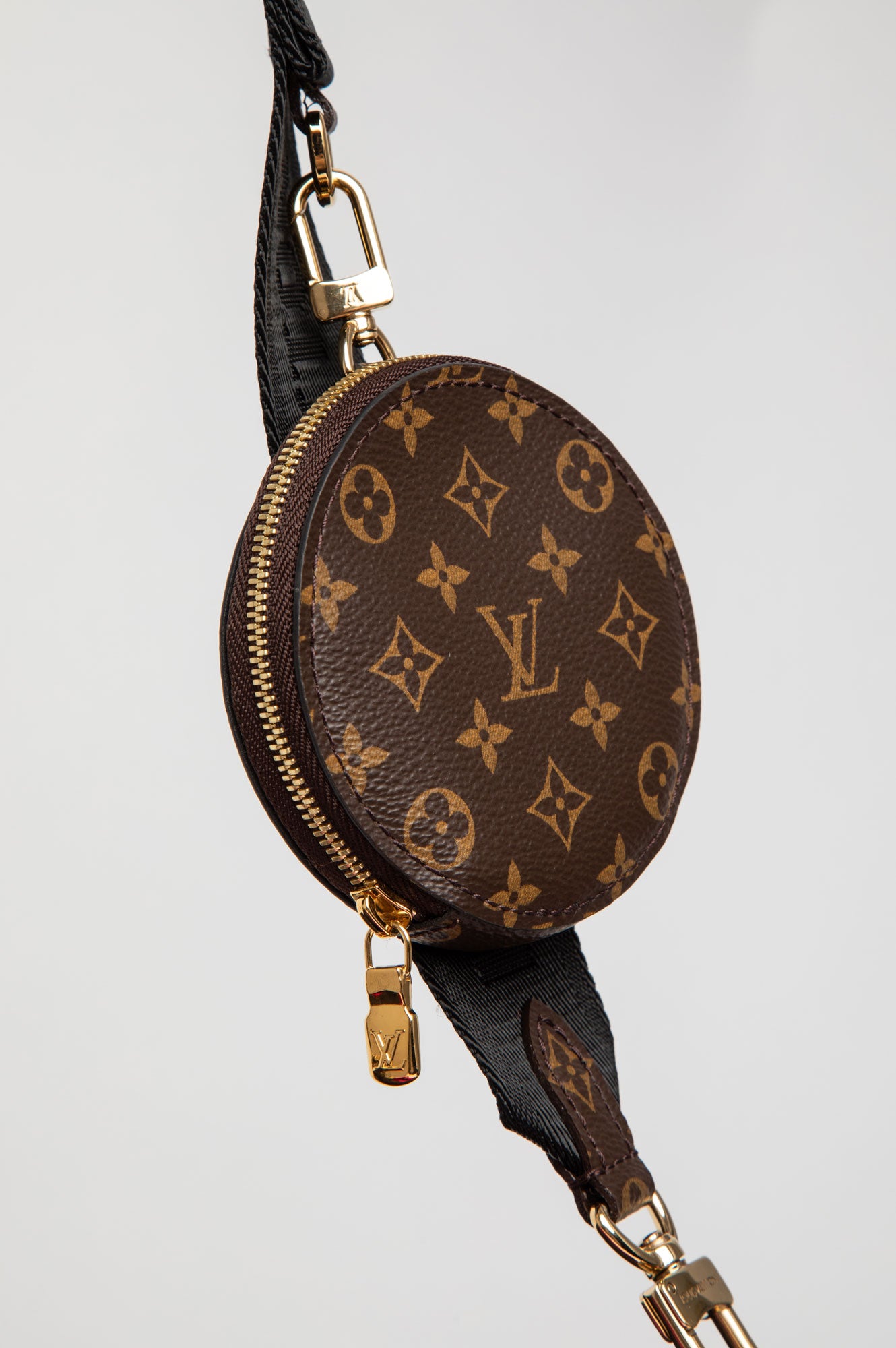 Louis Vuitton Black Fuschia Maxi Multi Pochette