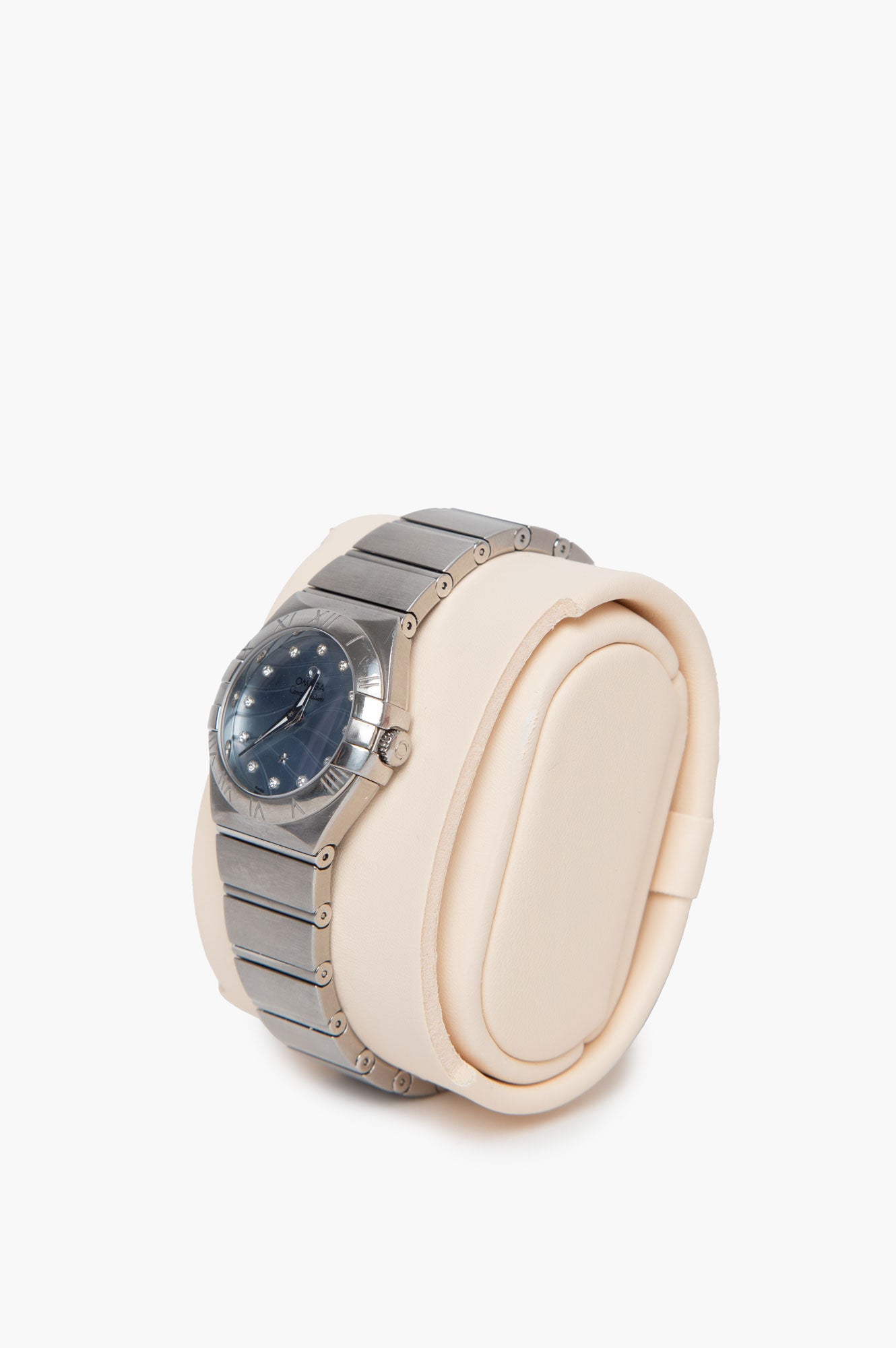 Omega Constellation Blue Mother of Pearl Dial Ladies Watch Size 27