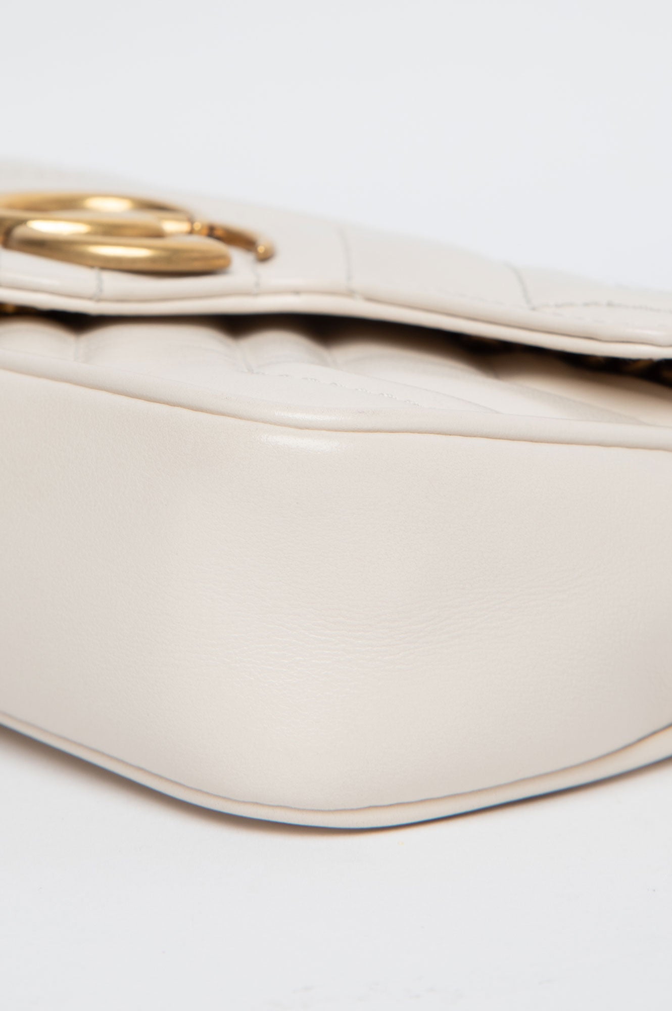 Gucci White GG Marmont Super Mini Bag