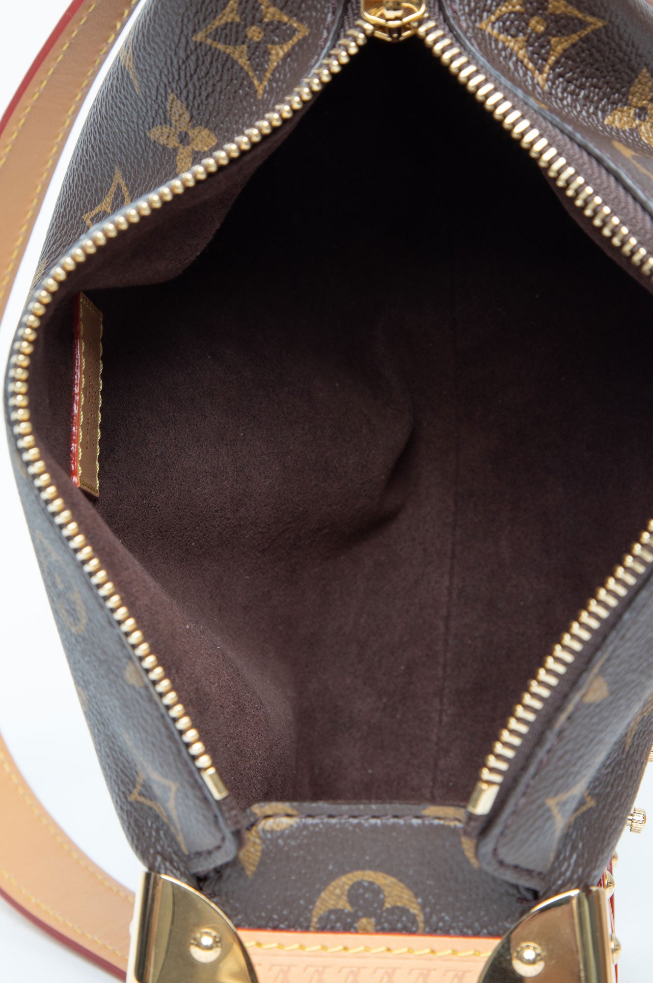 Louis Vuitton Monogram Side Trunk MM