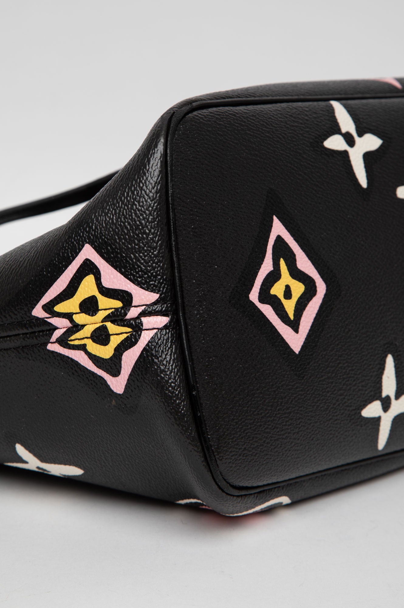 Louis Vuitton 2021 "Wild At Heart" Monogram Neverfull MM