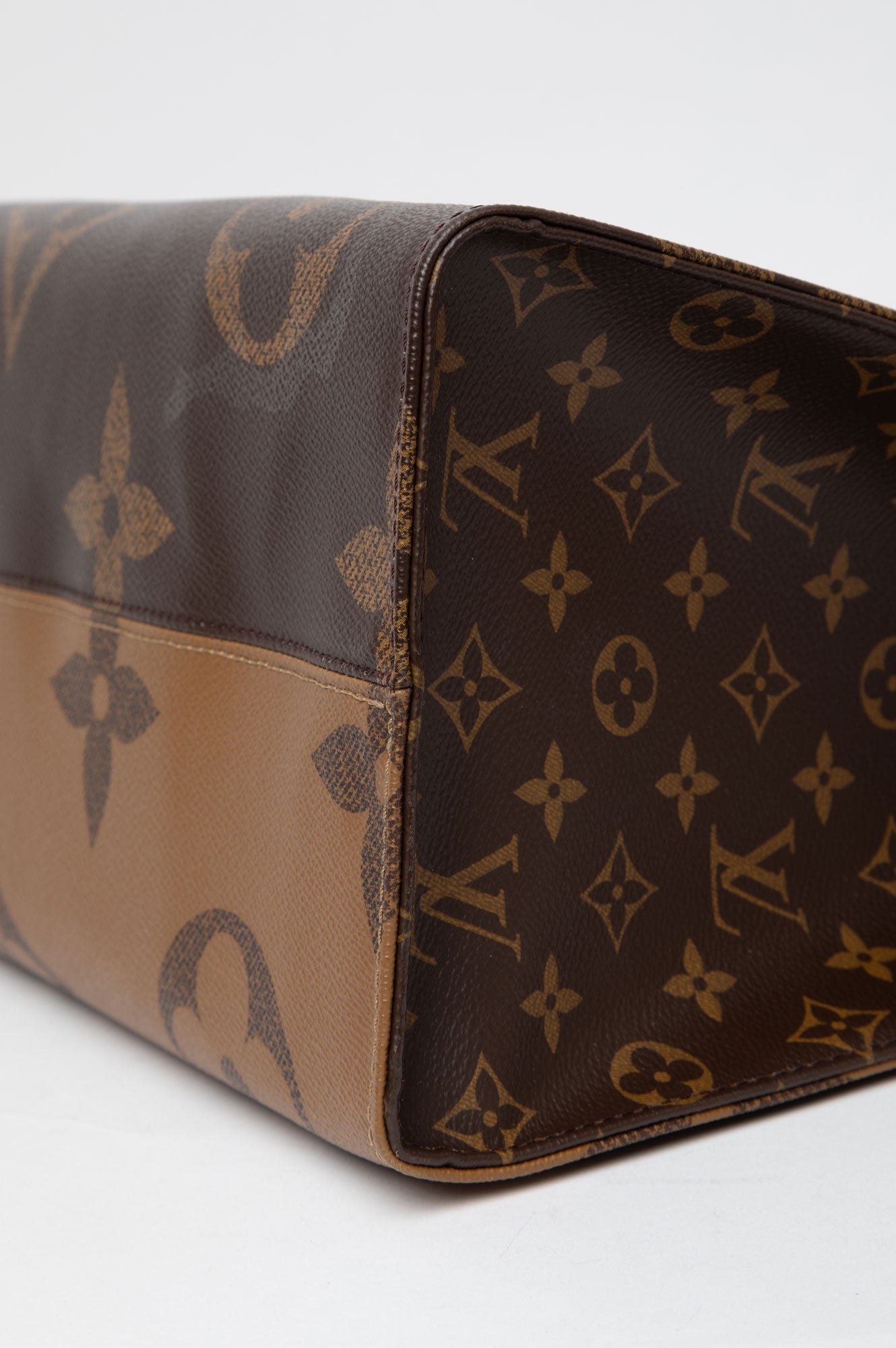 Louis Vuitton OnTheGo Tote GM