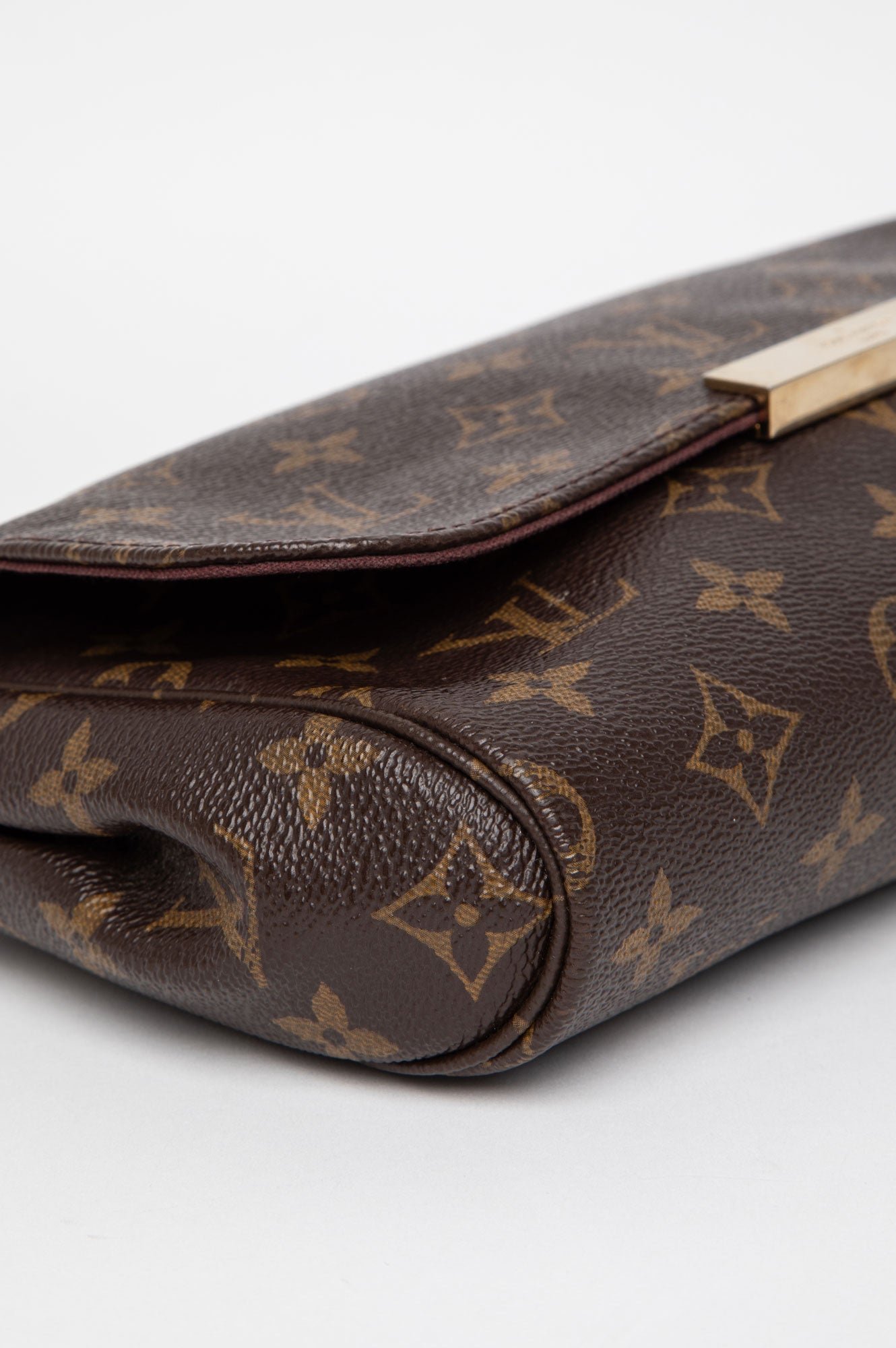 Louis Vuitton Favorite MM Bag