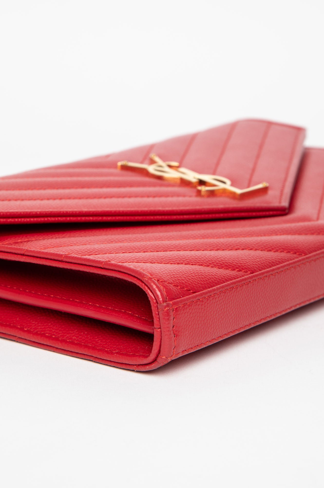 Saint Laurent Red Grain De Poudre Matelasse Chevron Monogram Chain Wallet