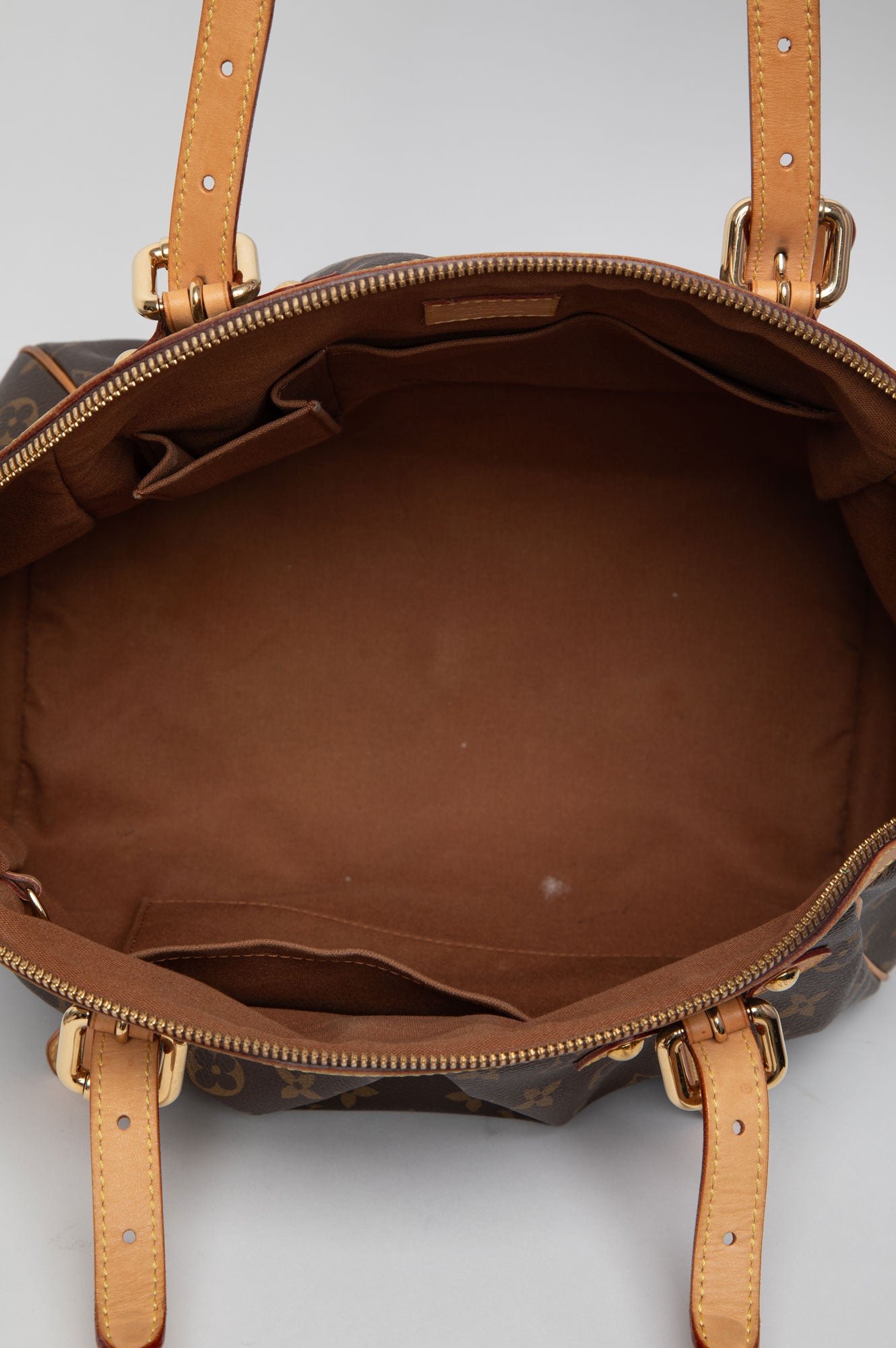 Louis Vuitton Tivoli GM Tote Bag