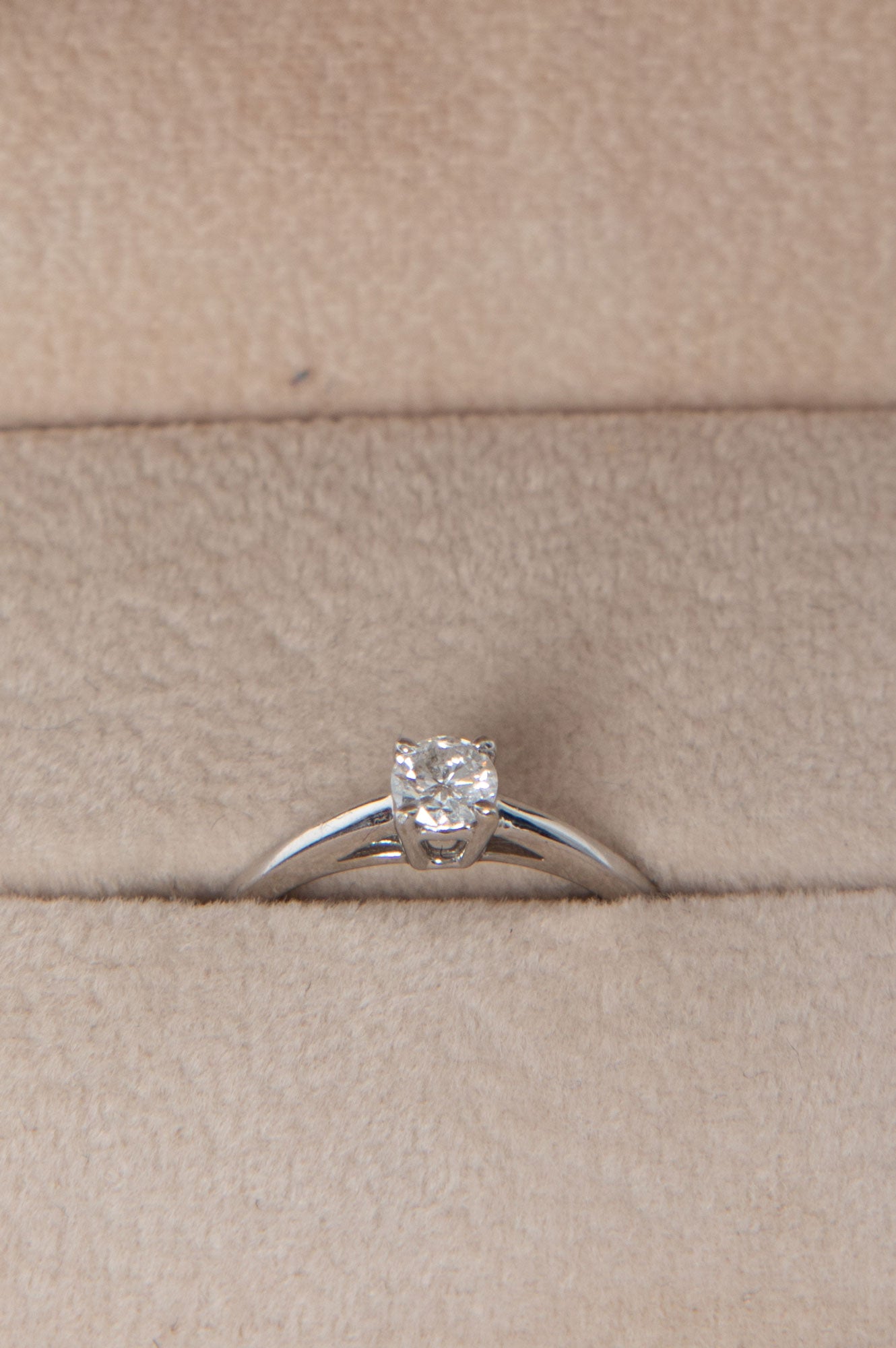 Siba Solatire 14K Diamond Ring Size 6