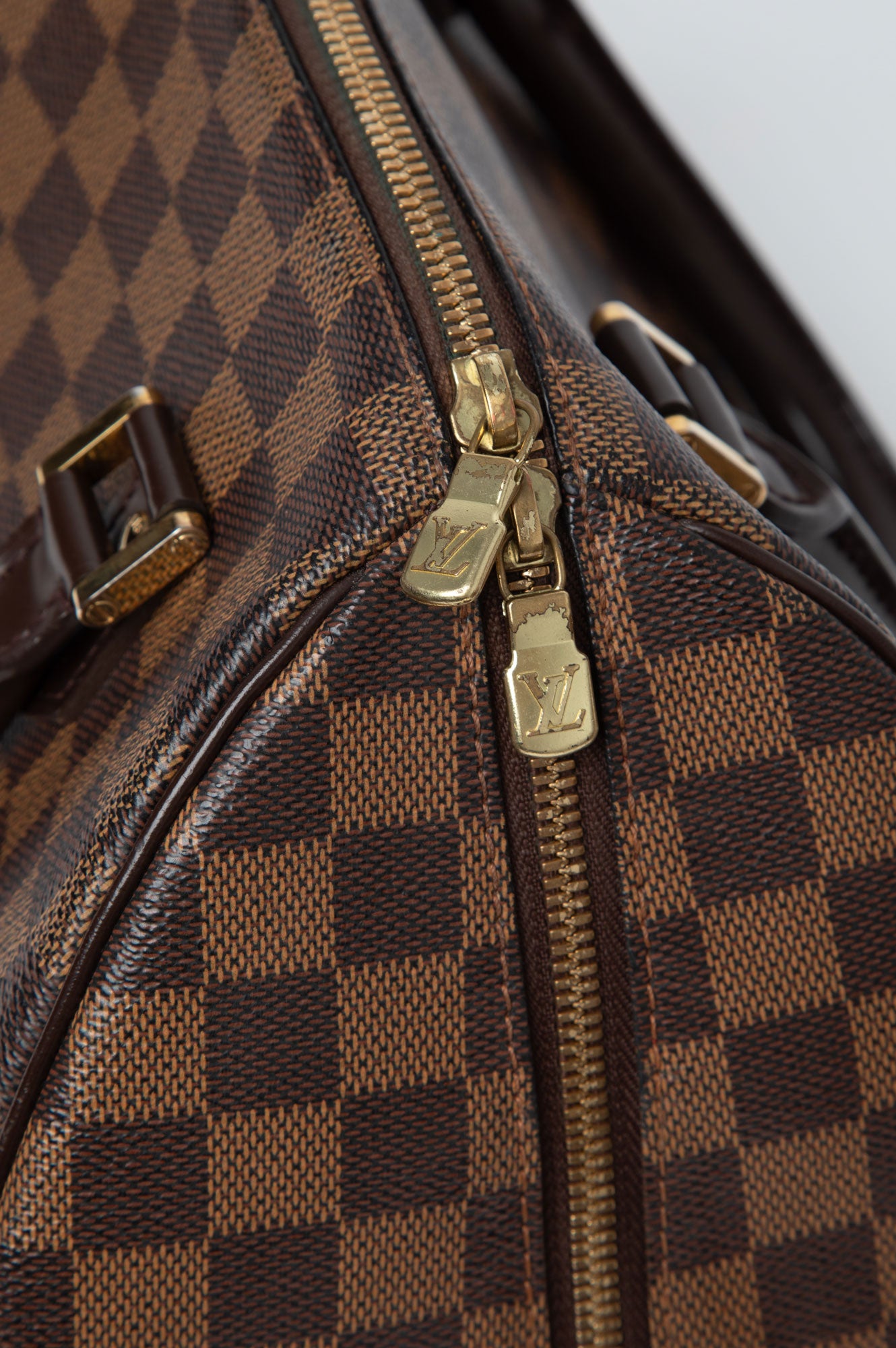 Louis Vuitton Damier Ebene Ribera Bag