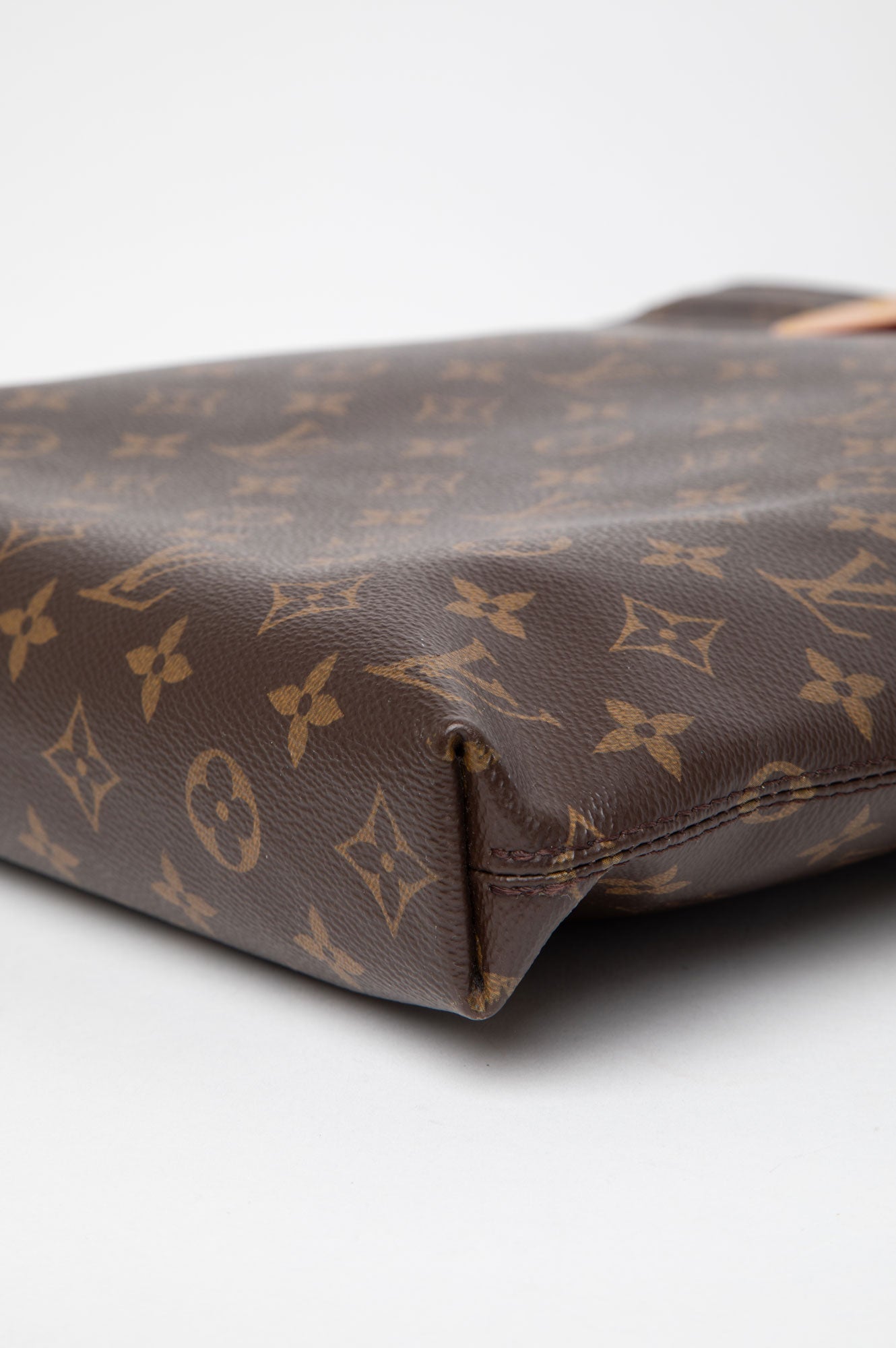 Louis Vuitton Monogram Canvas Carry It Tote