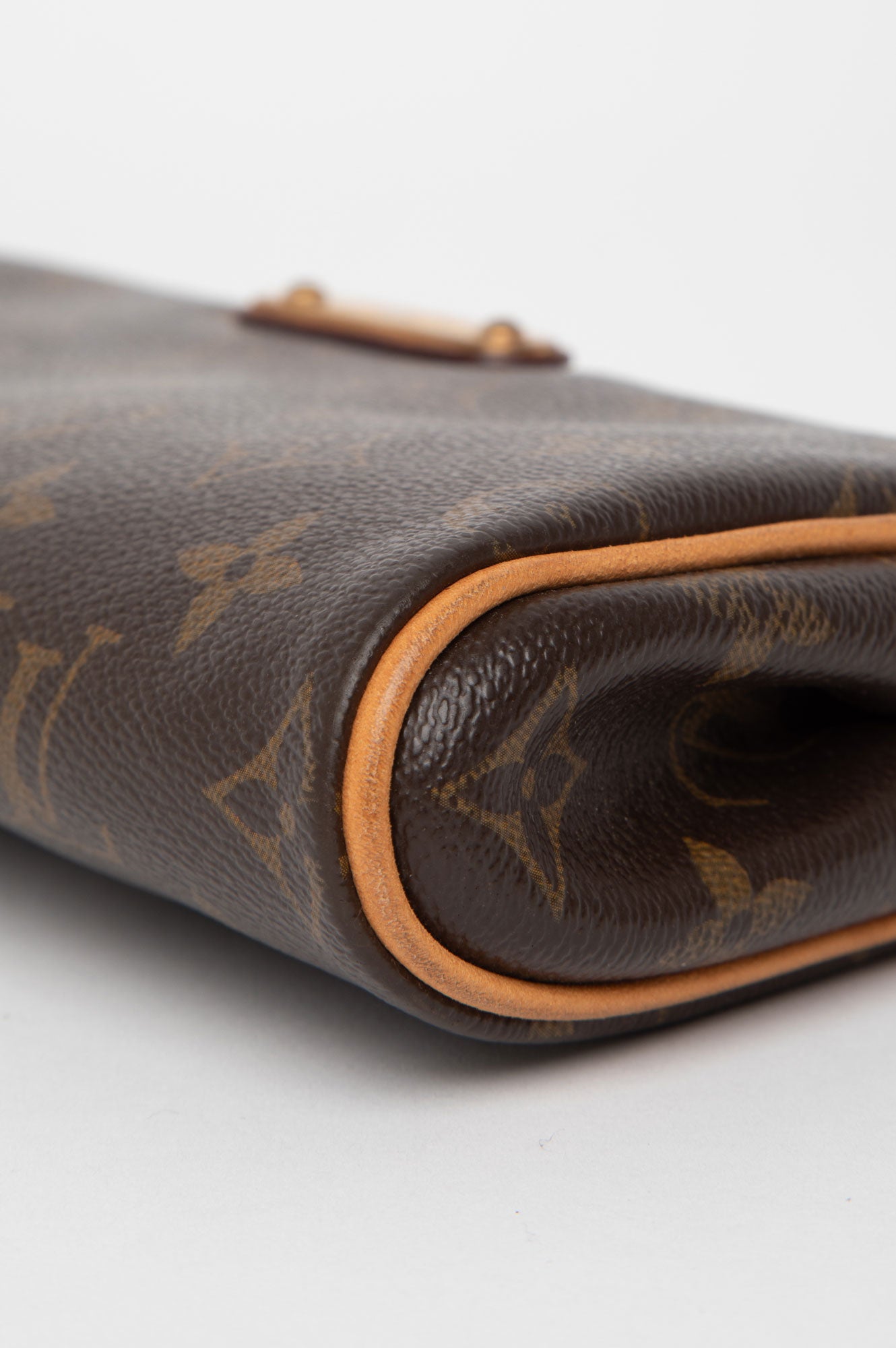 Louis Vuitton Eva Bag With Strap