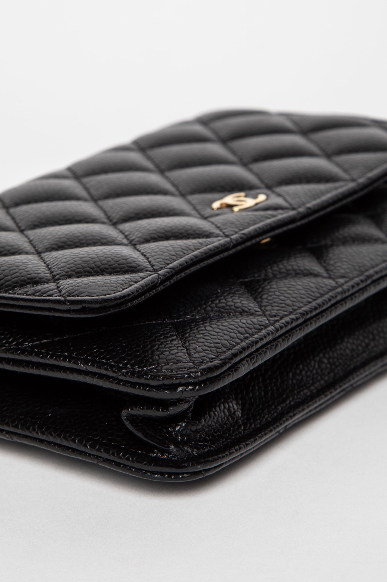 Chanel Black Caviar Wallet On Chain 2022