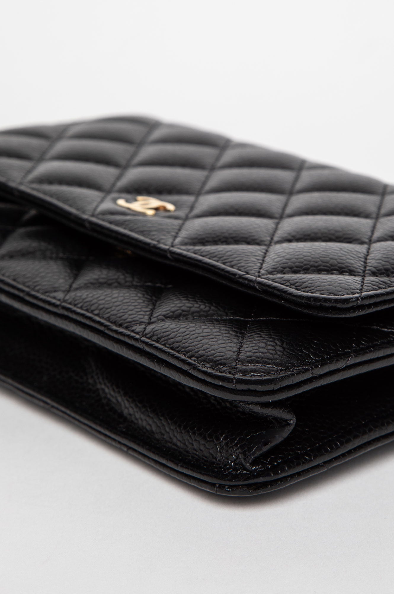 Chanel Black Caviar Wallet On Chain 2022