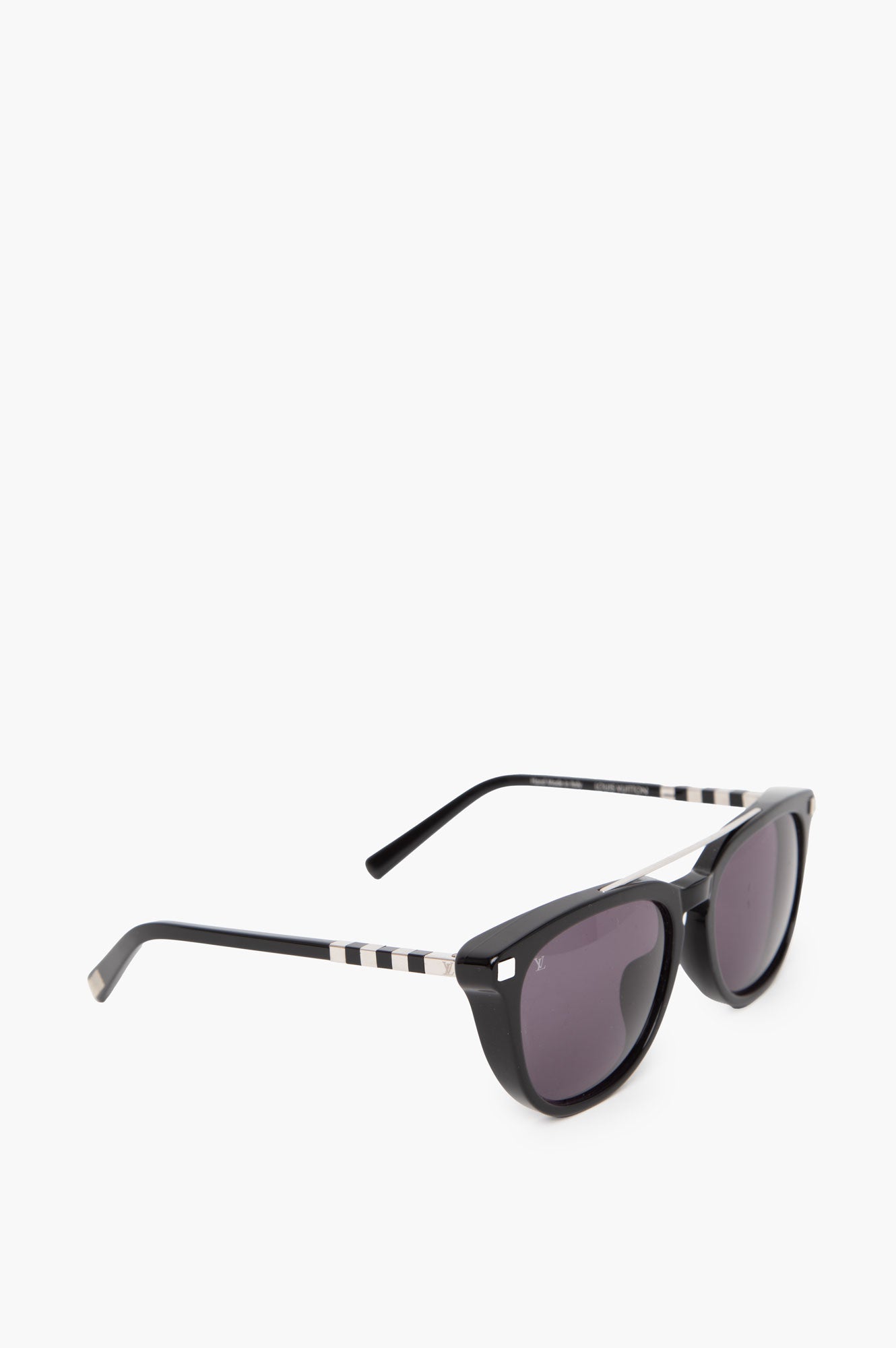 Louis Vuitton Conviction Wayfarer Sunglasses