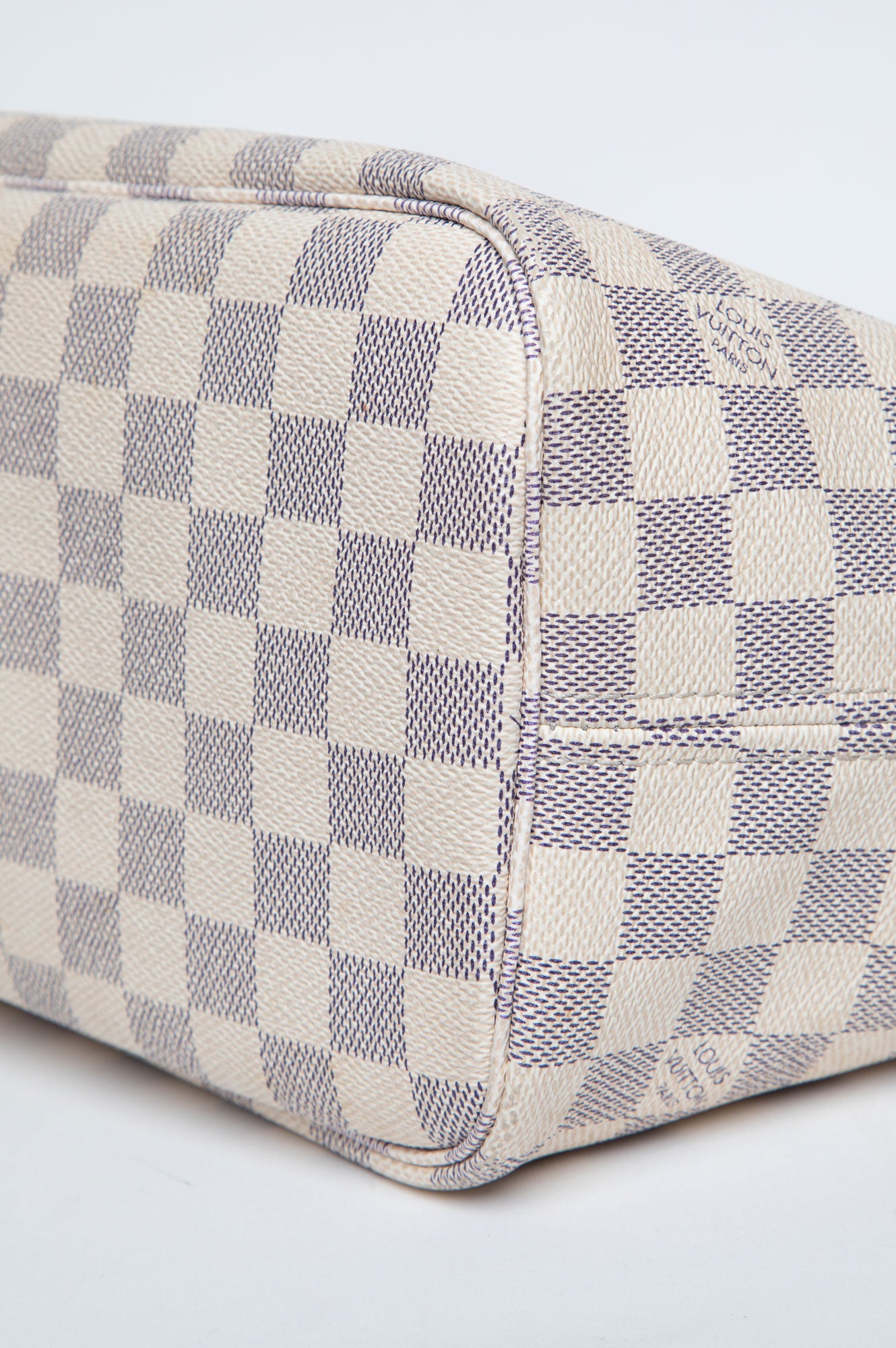 Louis Vuitton Damier Azur Neverfull MM