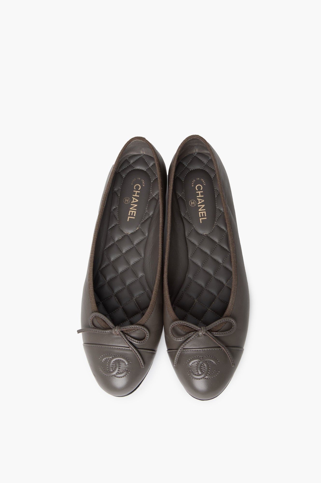 Chanel Dark Grey Leather Ballet Flats Size 37.5C