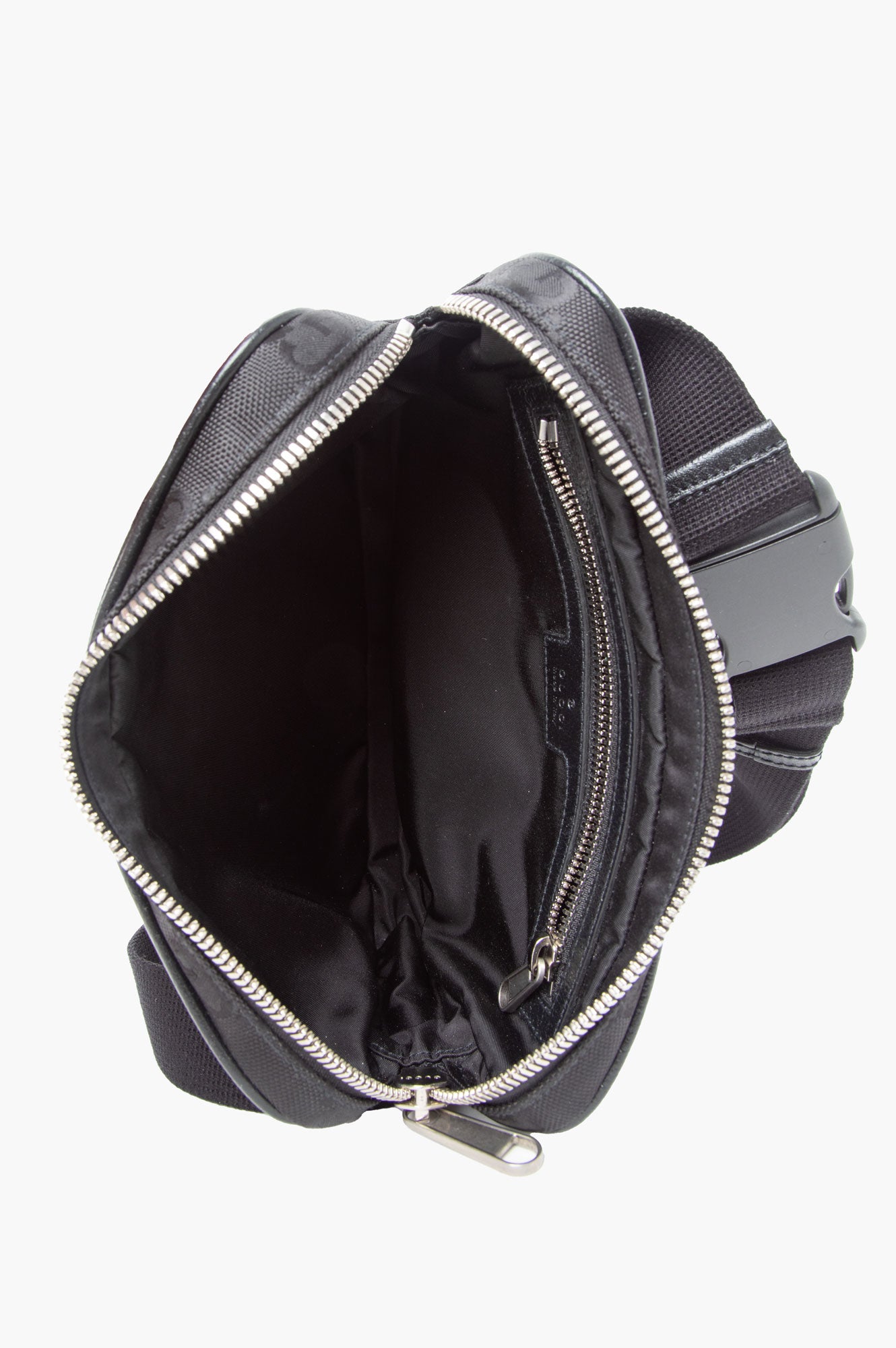 Gucci Black GG Supreme Canvas Belt Bag
