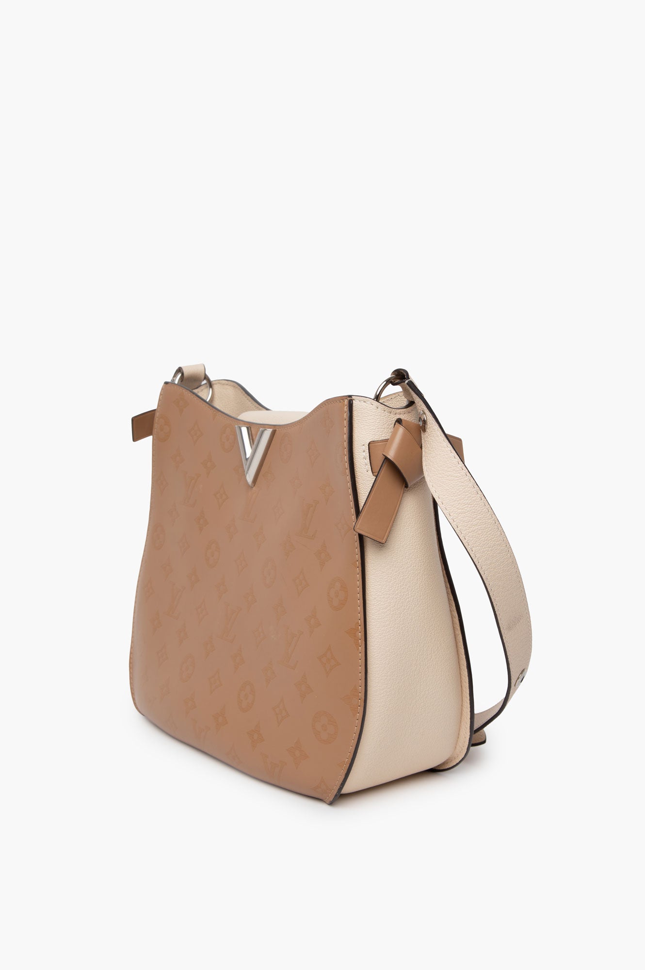 Louis Vuitton Cuir Ecume Very Hobo Bag