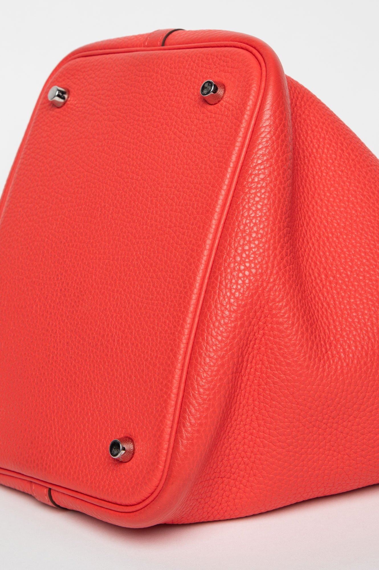 Hermès Rose Jaipur Clemence Picotin Lock 22