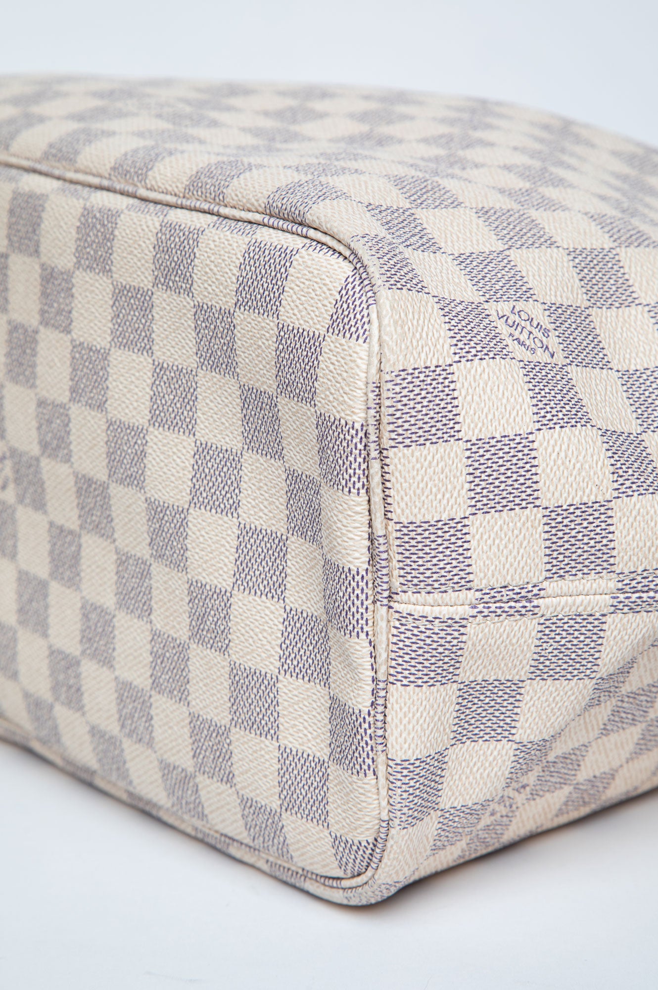 Louis Vuitton Damier Azur Neverfull MM