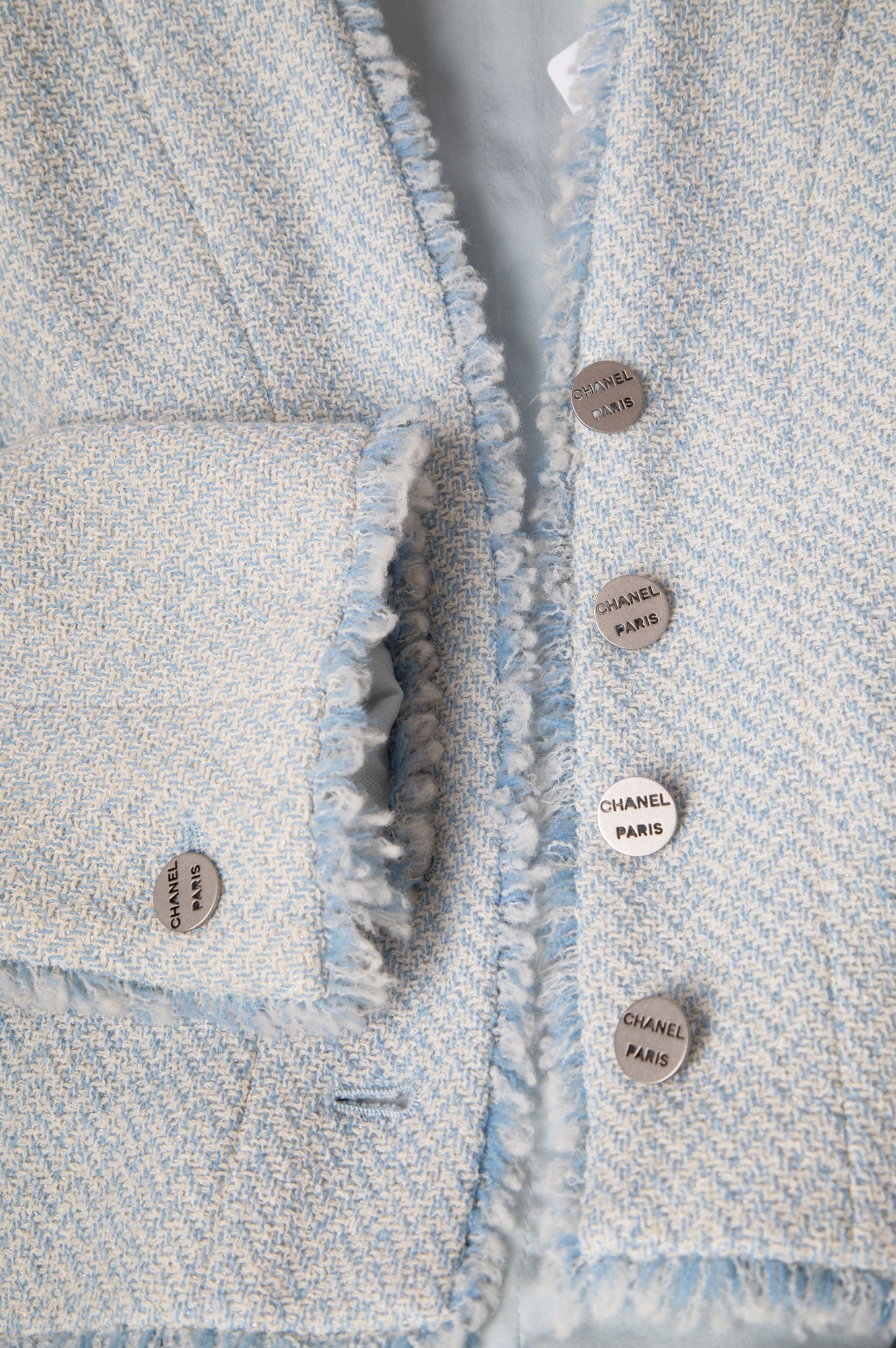 Chanel 2000 Light Blue Tweed Blazer Size 40