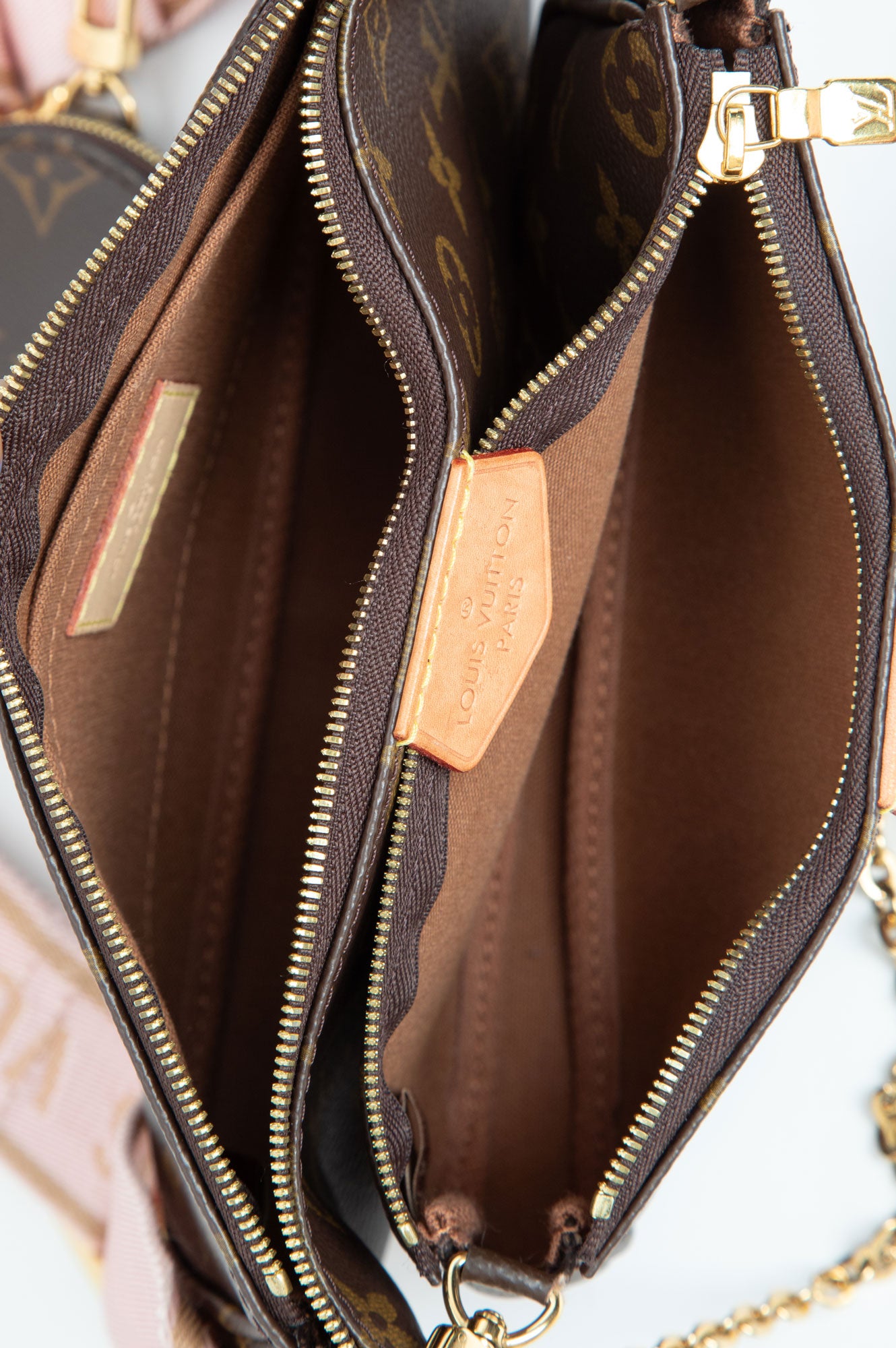 Louis Vuitton Multi Pochette Accessoires Monogram Rose Clair