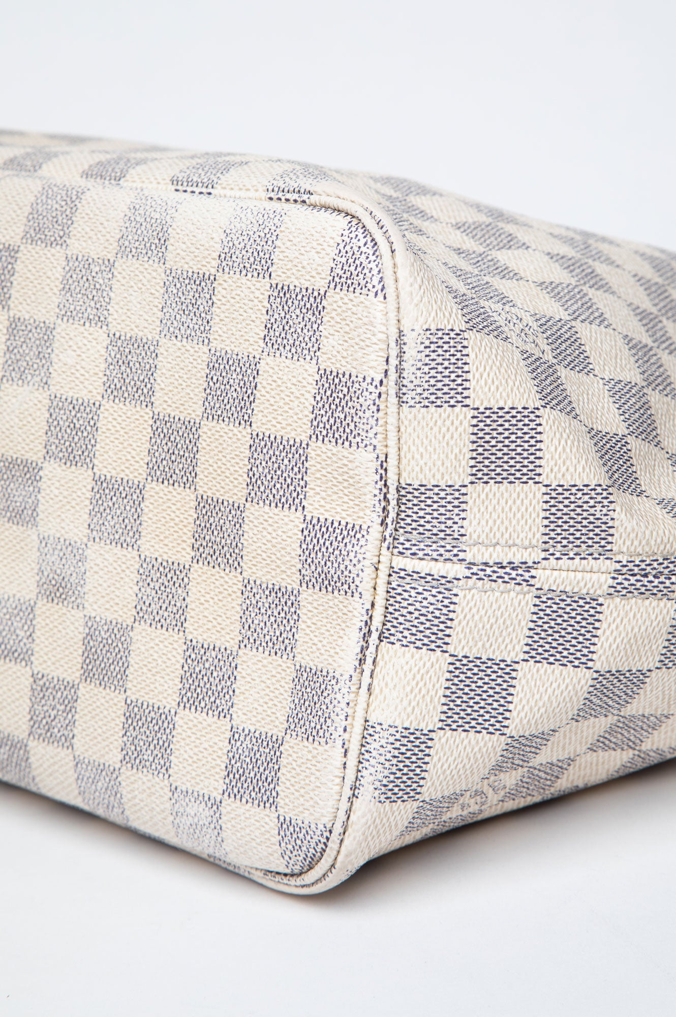 Louis Vuitton Damier Azur Neverfull MM