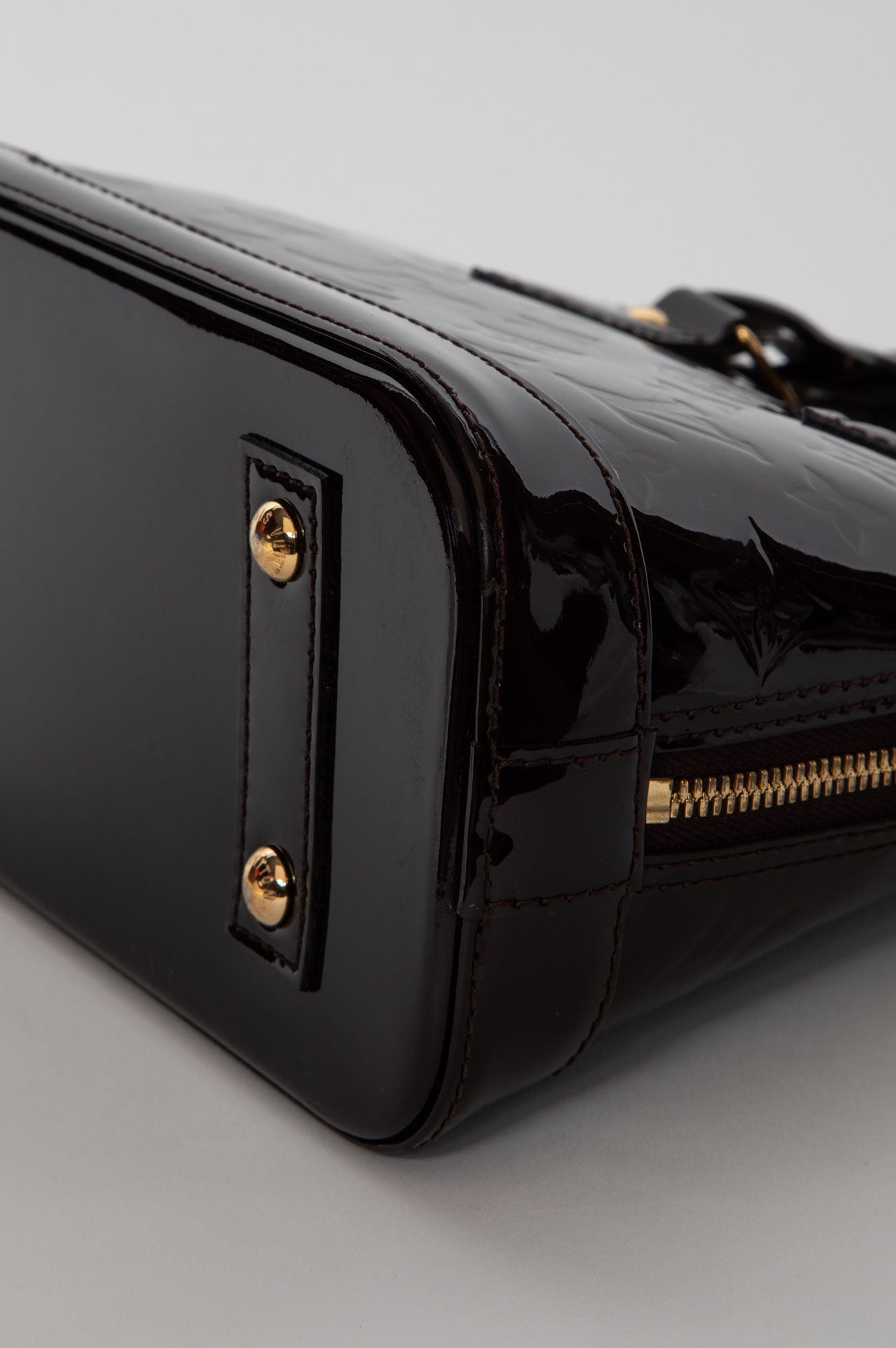 Louis Vuitton Monogram Amarante Vernis Alma BB
