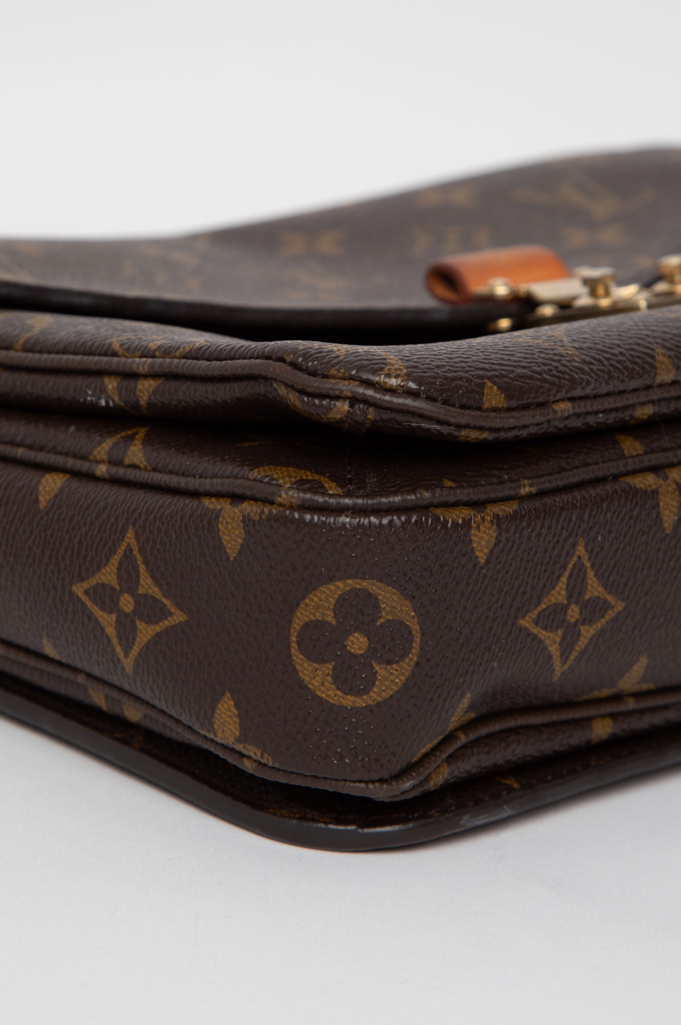 Louis Vuitton Monogram Metis Pochette Bag